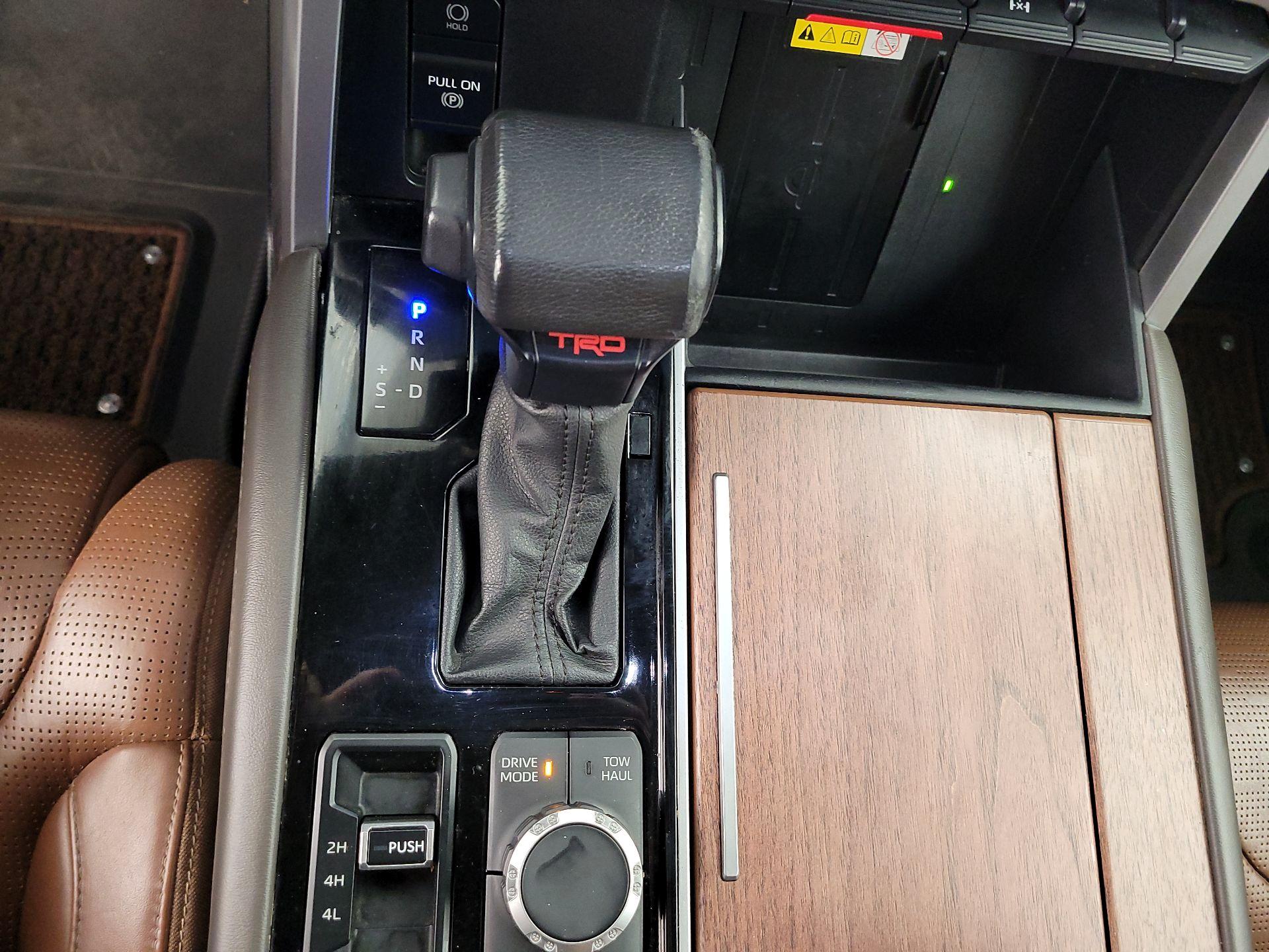 Thumbnail: 2023 Toyota Tundra - 18