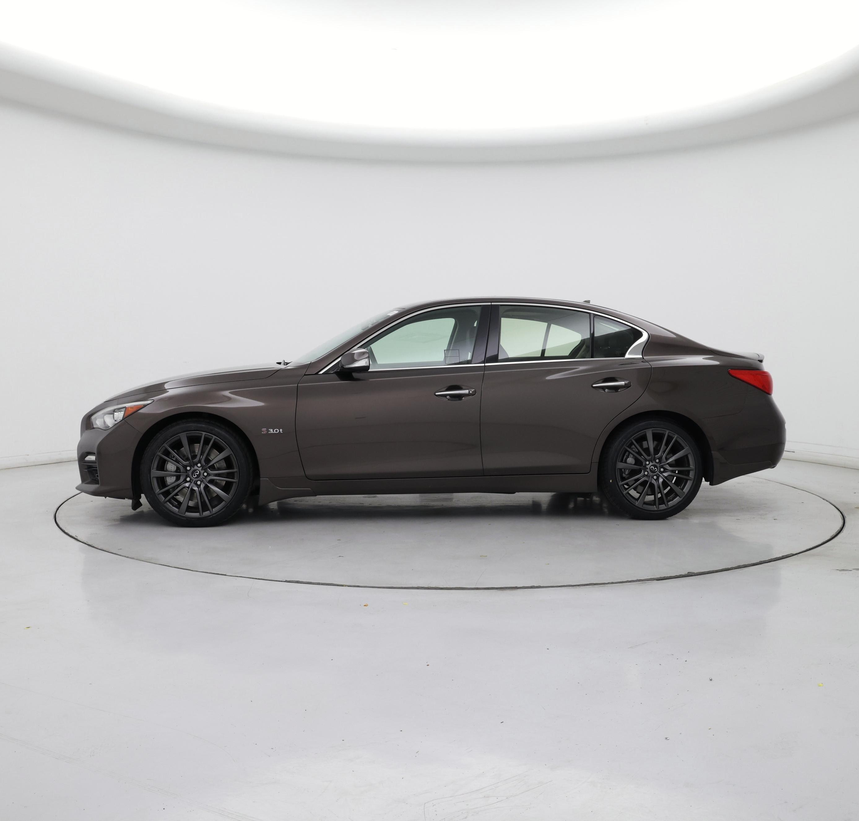 Thumbnail: 2016 INFINITI  - 3