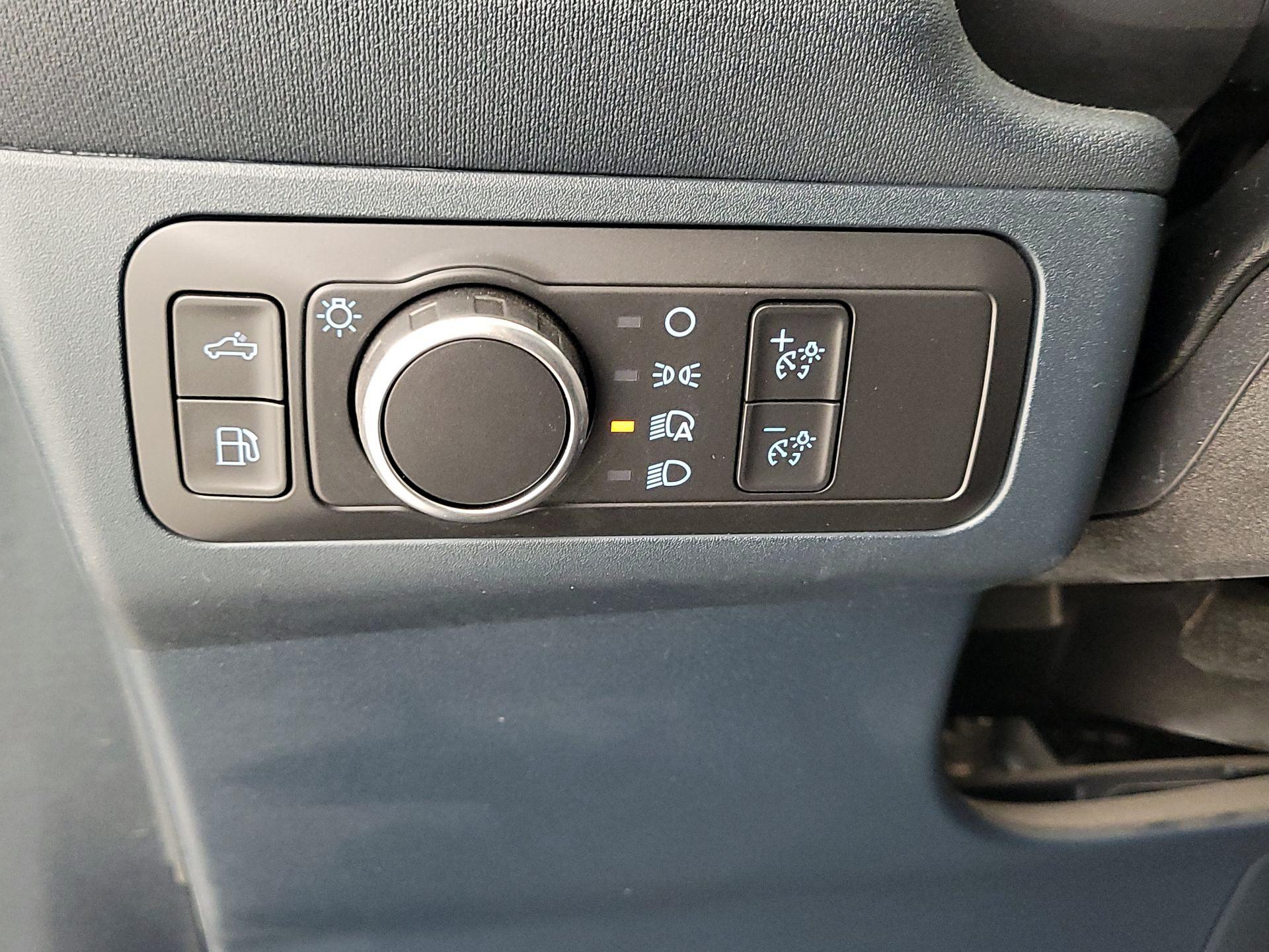 Thumbnail: 2022 Ford Maverick - 13