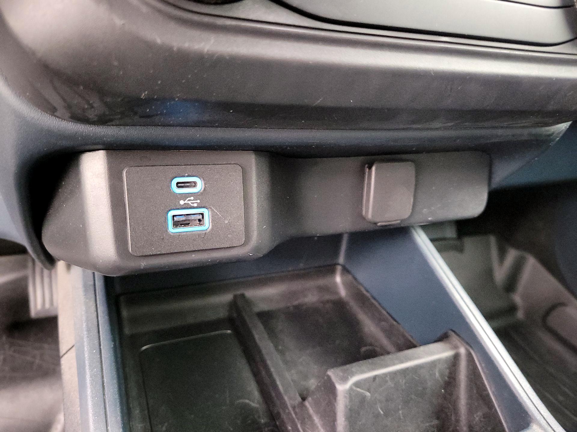 Thumbnail: 2022 Ford Maverick - 18