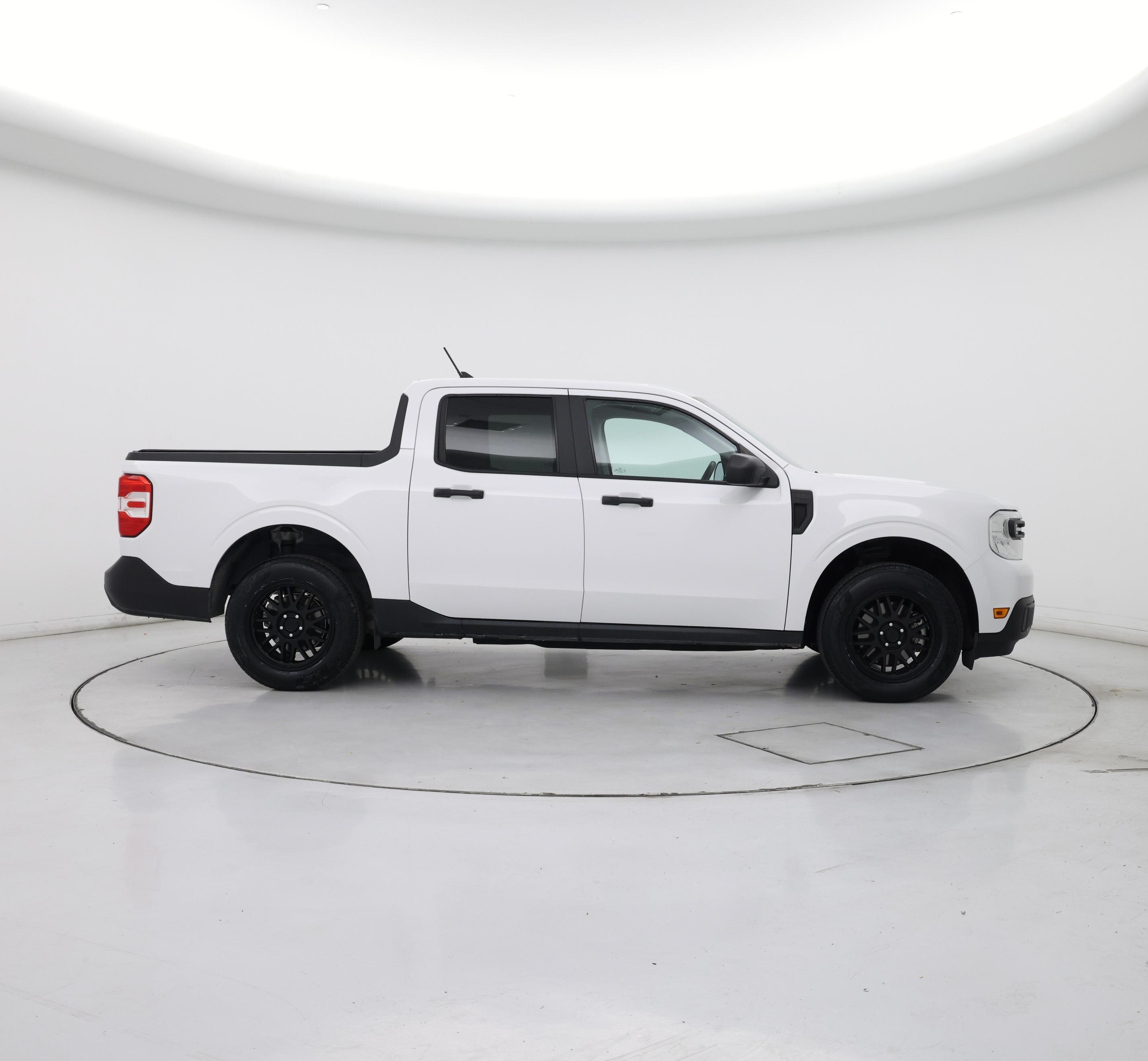 Thumbnail: 2022 Ford Maverick - 7