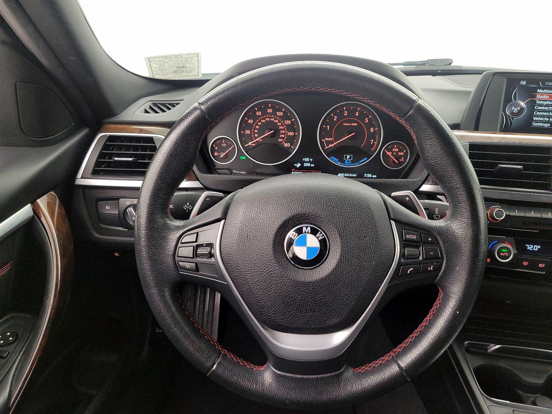 Thumbnail: 2017 BMW 3 Series - 10