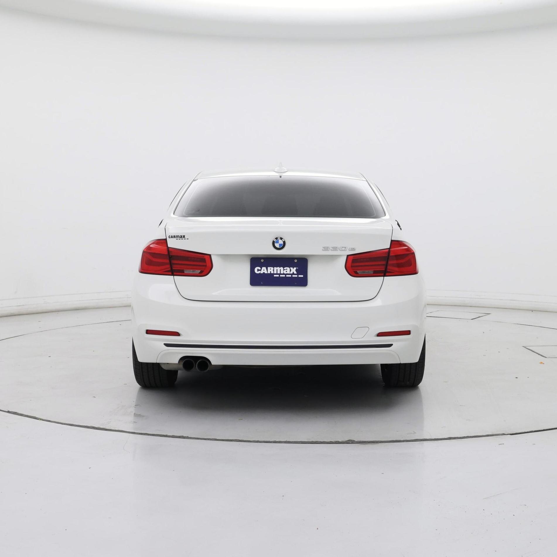 Thumbnail: 2017 BMW 3 Series - 6