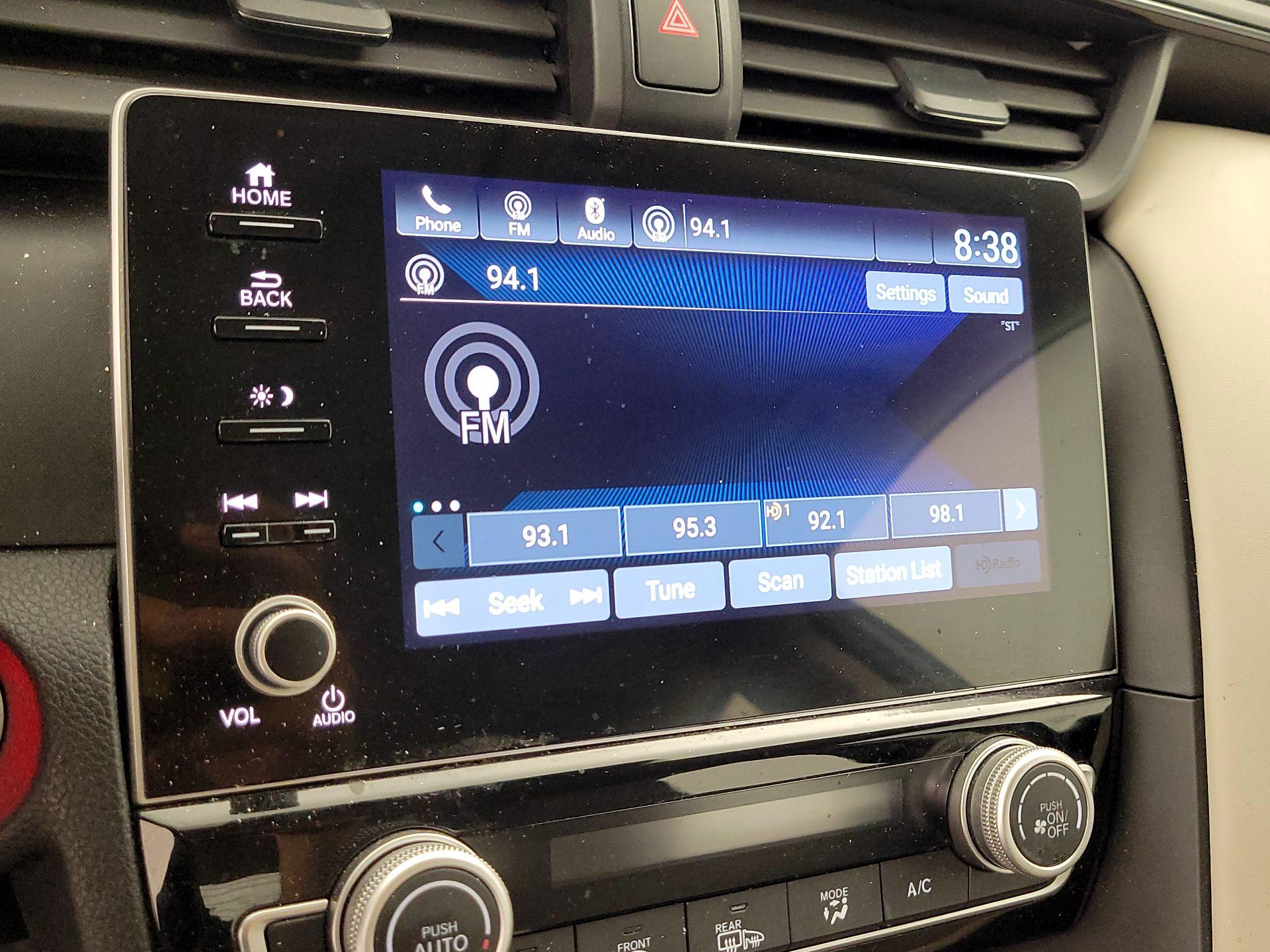 Thumbnail: 2022 Honda Insight - 15