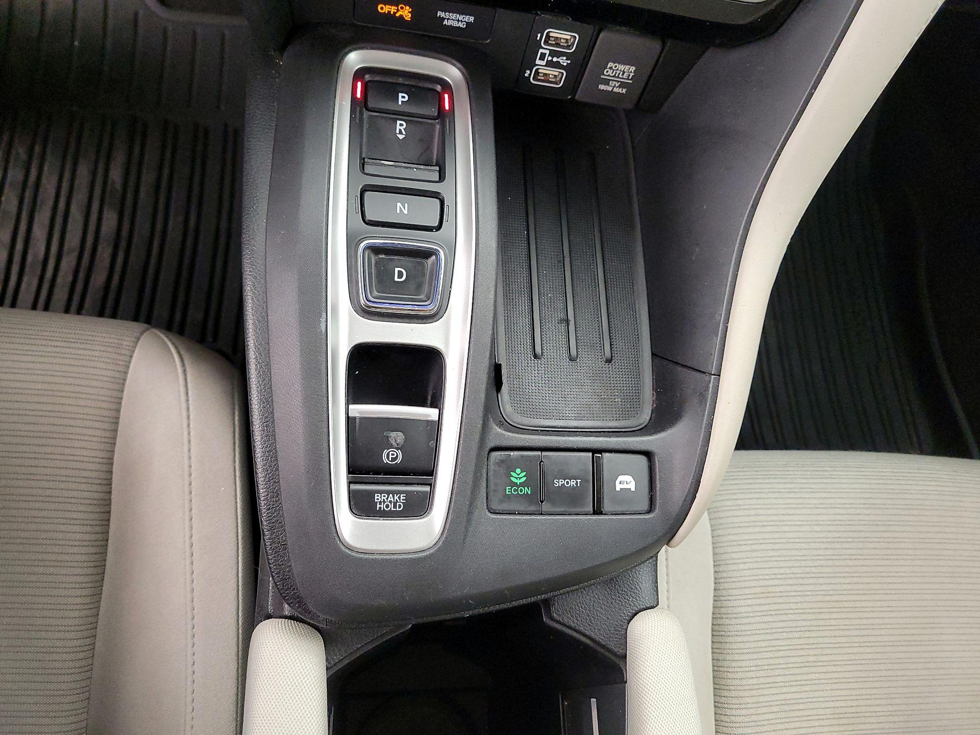 Thumbnail: 2022 Honda Insight - 17