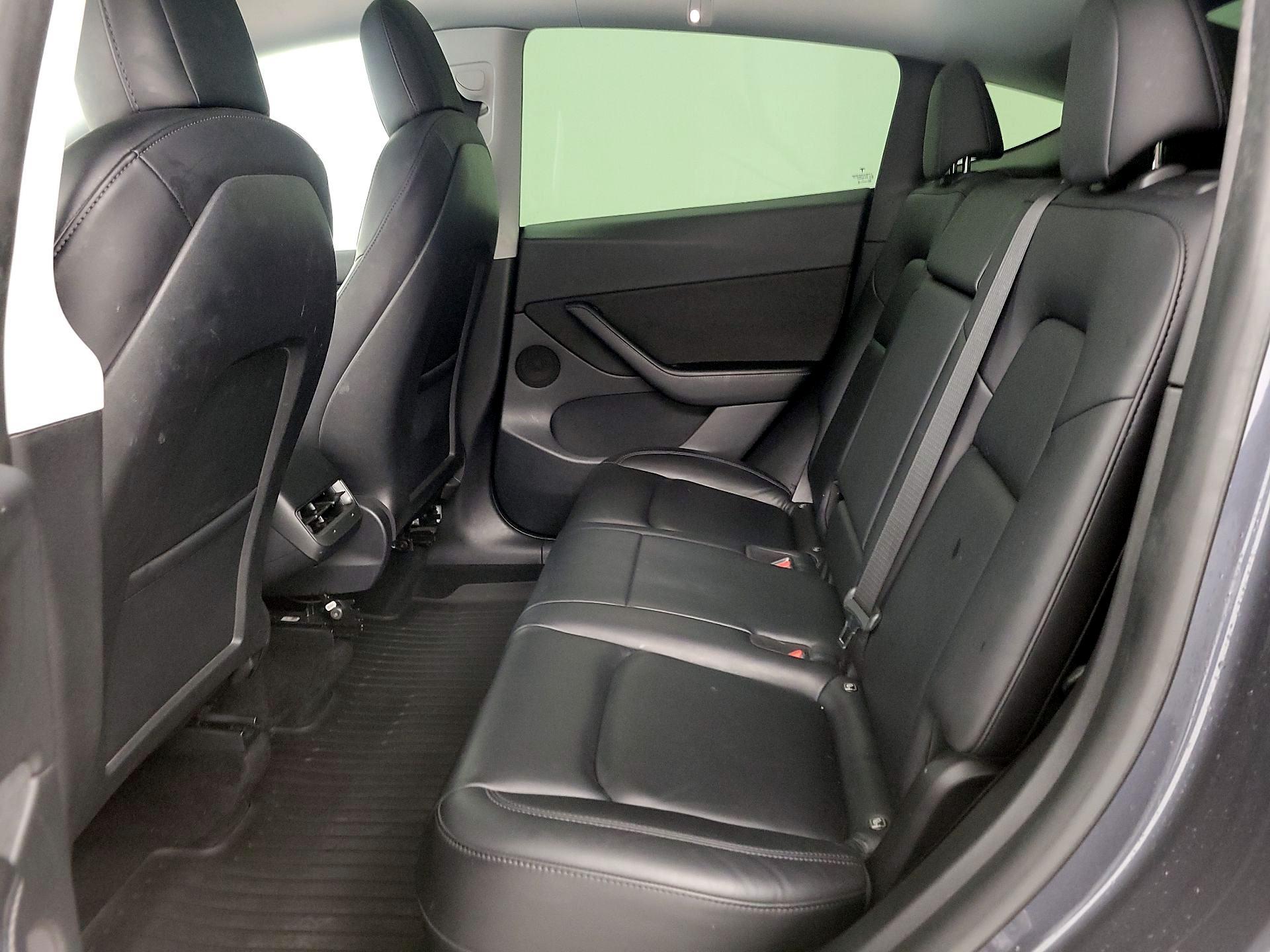 Thumbnail: 2021 Tesla Model Y - 18