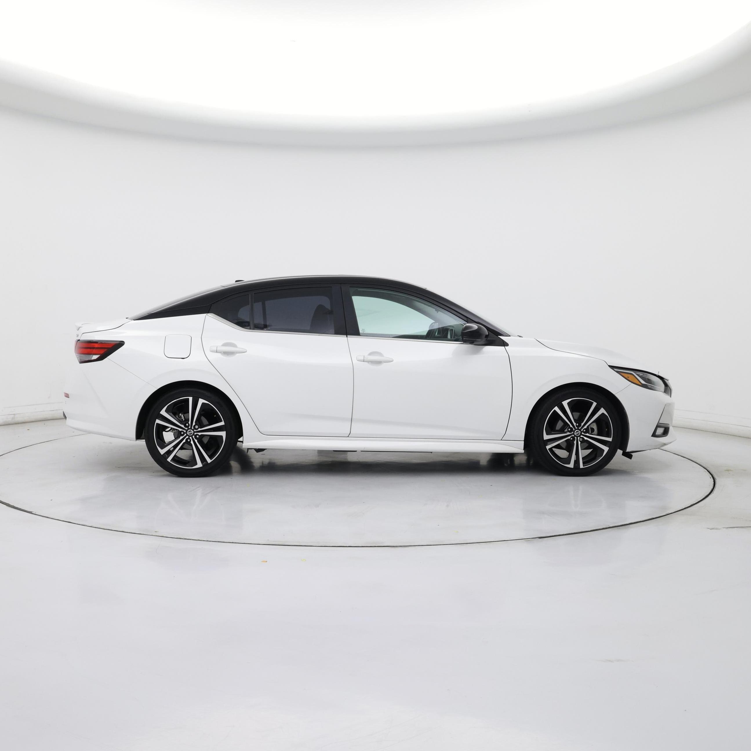 Thumbnail: 2023 Nissan Sentra - 7