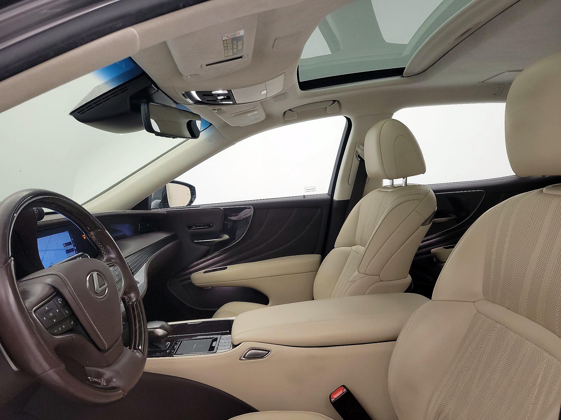 Thumbnail: 2018 Lexus LS - 20