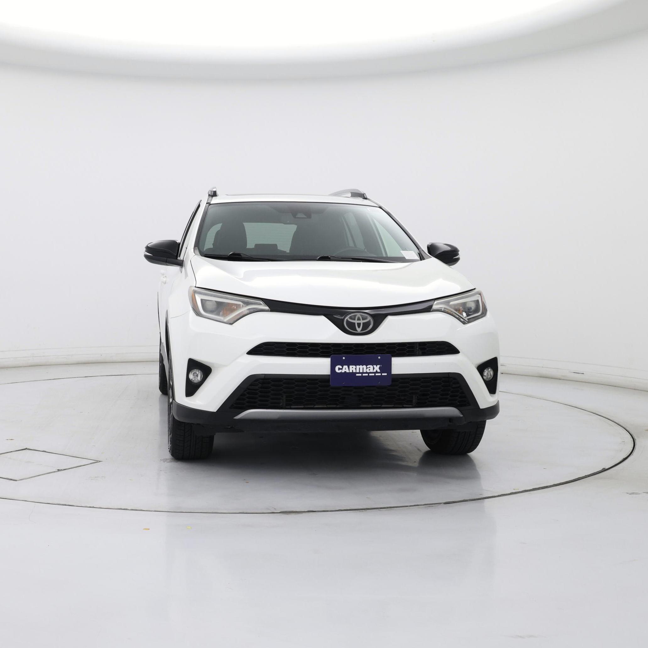Thumbnail: 2018 Toyota RAV4 - 5