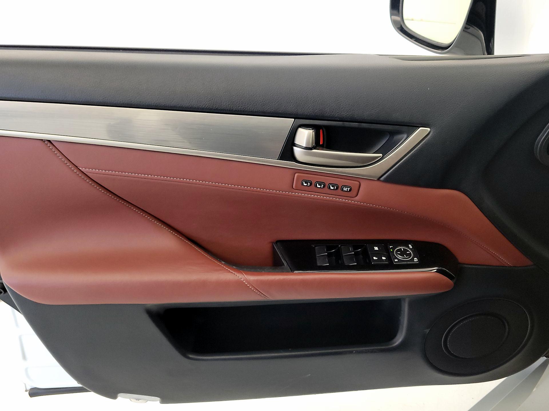 Thumbnail: 2015 Lexus GS - 12