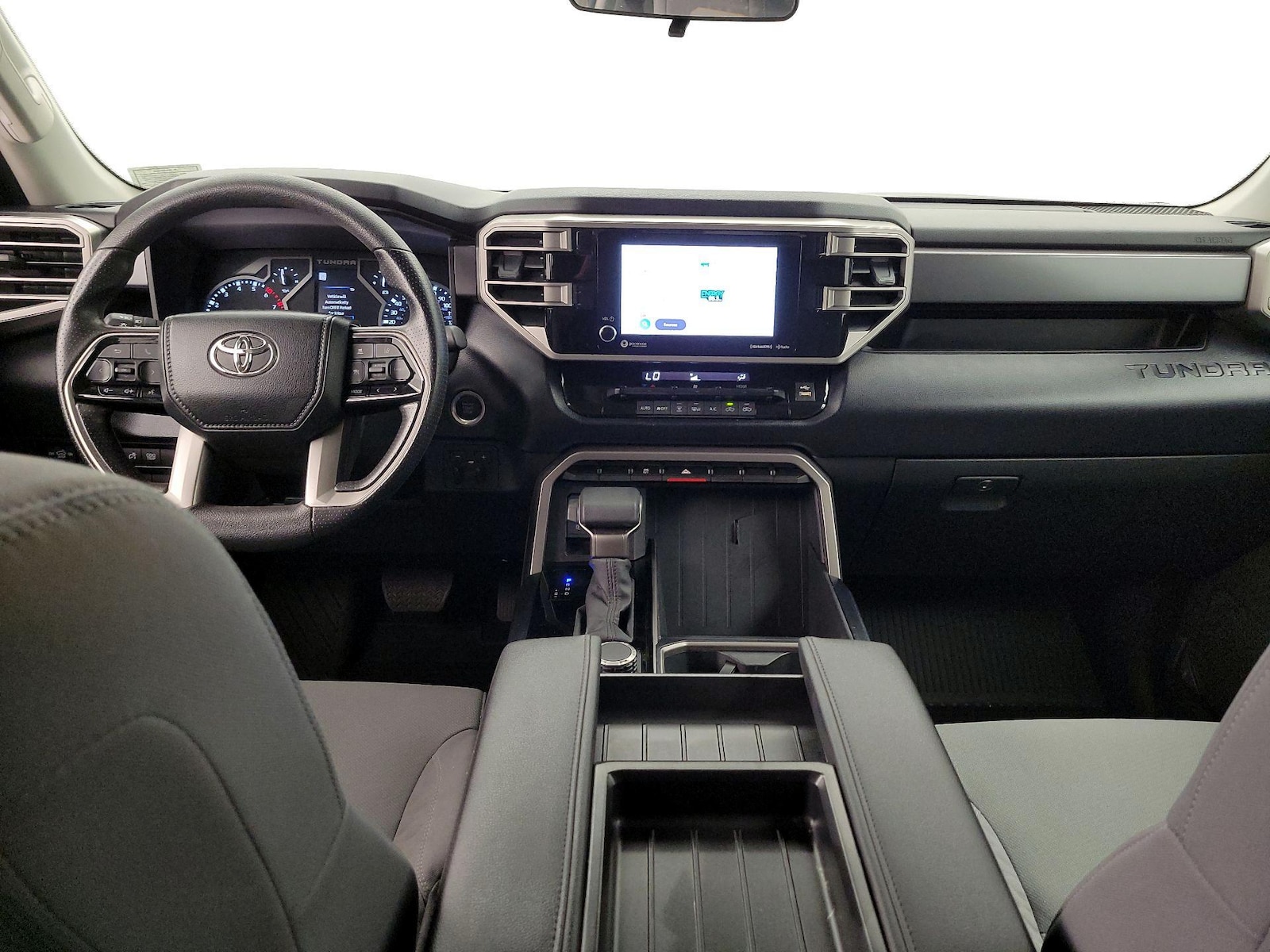 2024 Toyota Tundra SR5 - Photo 10