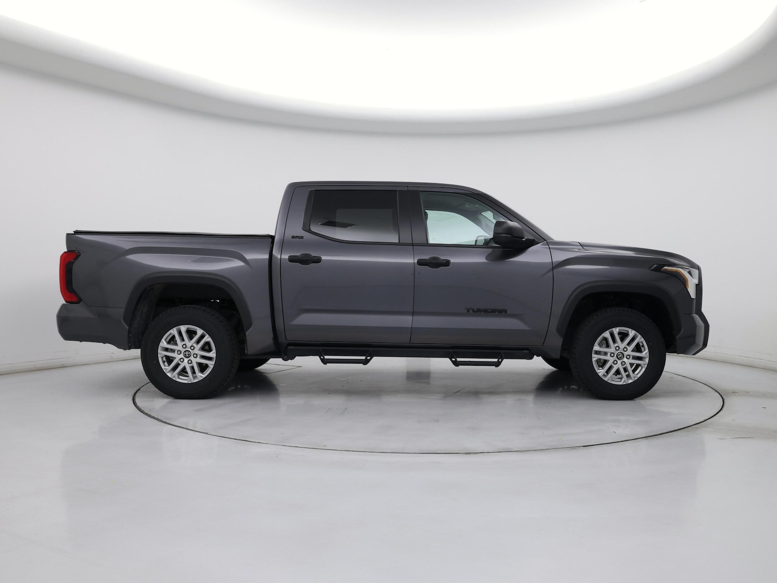 2024 Toyota Tundra SR5 - Photo 8