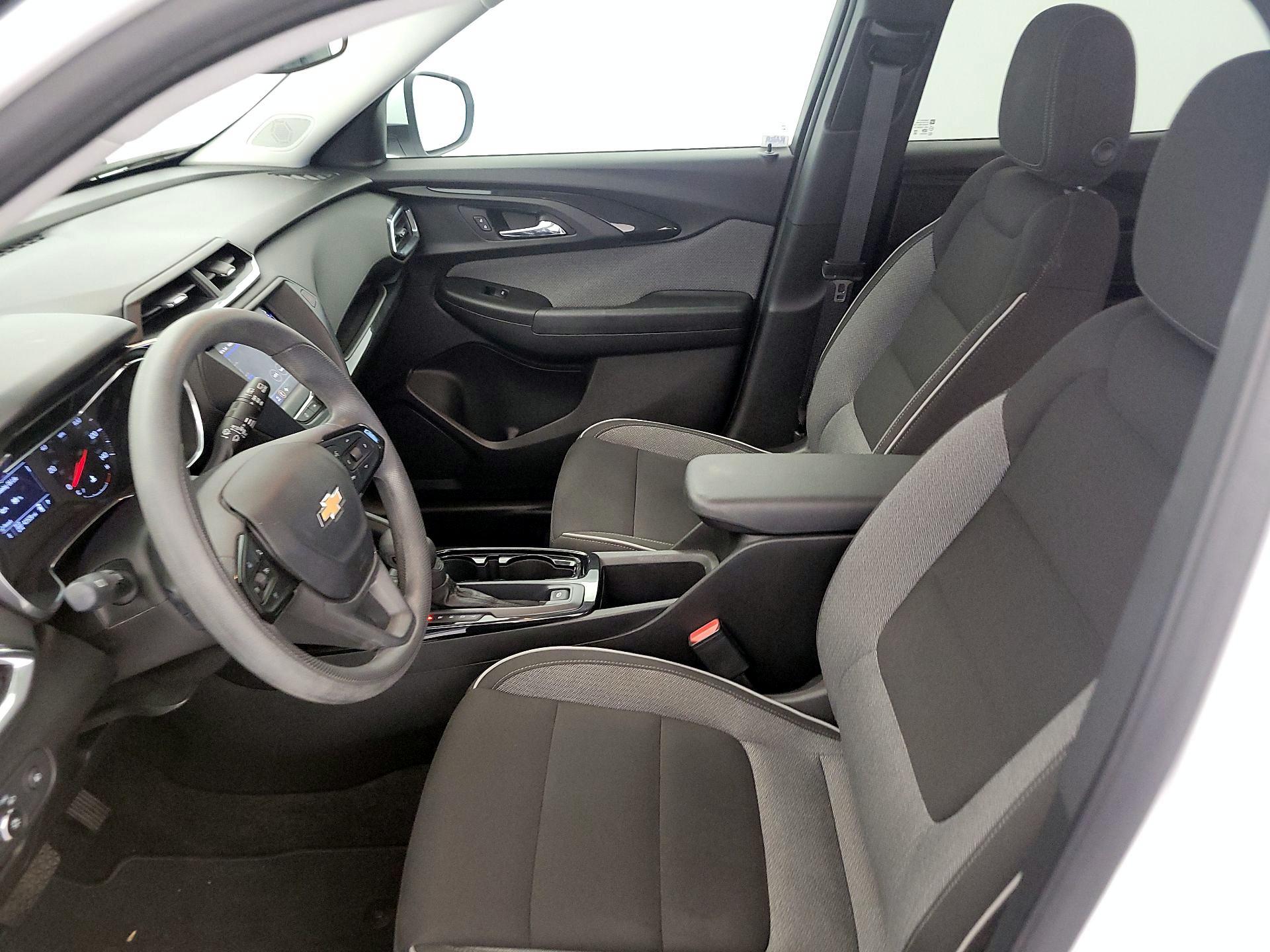 Thumbnail: 2021 Chevrolet TrailBlazer - 11