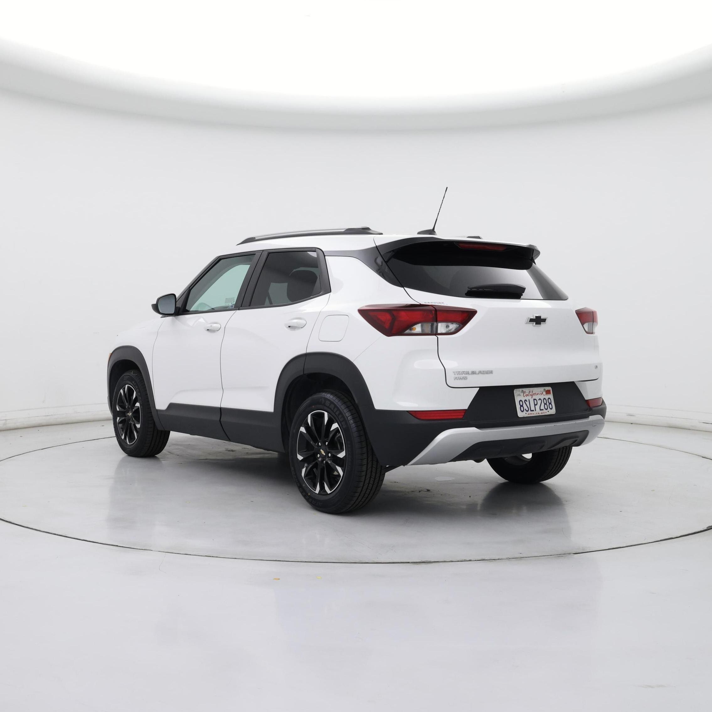 Thumbnail: 2021 Chevrolet TrailBlazer - 2