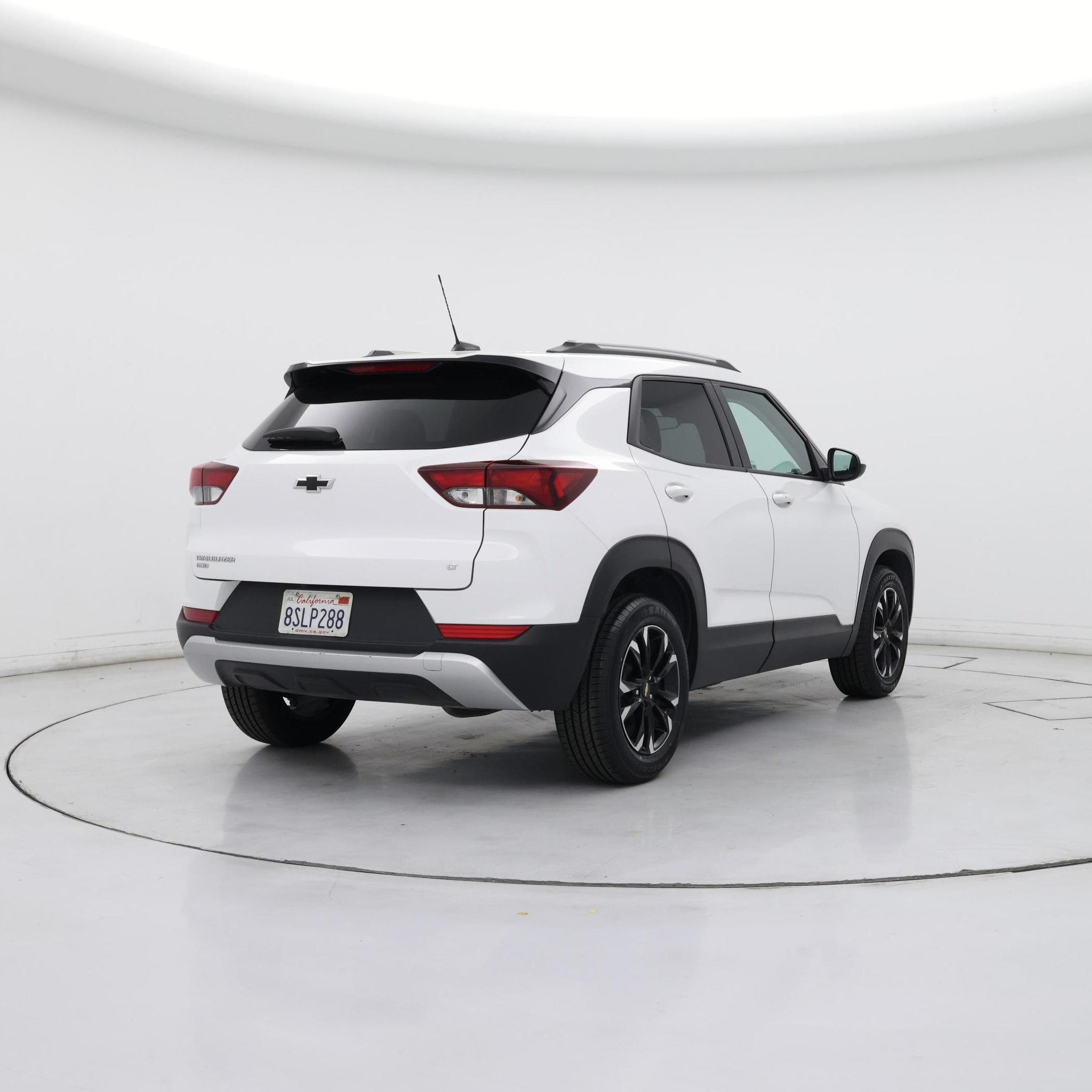 Thumbnail: 2021 Chevrolet TrailBlazer - 8