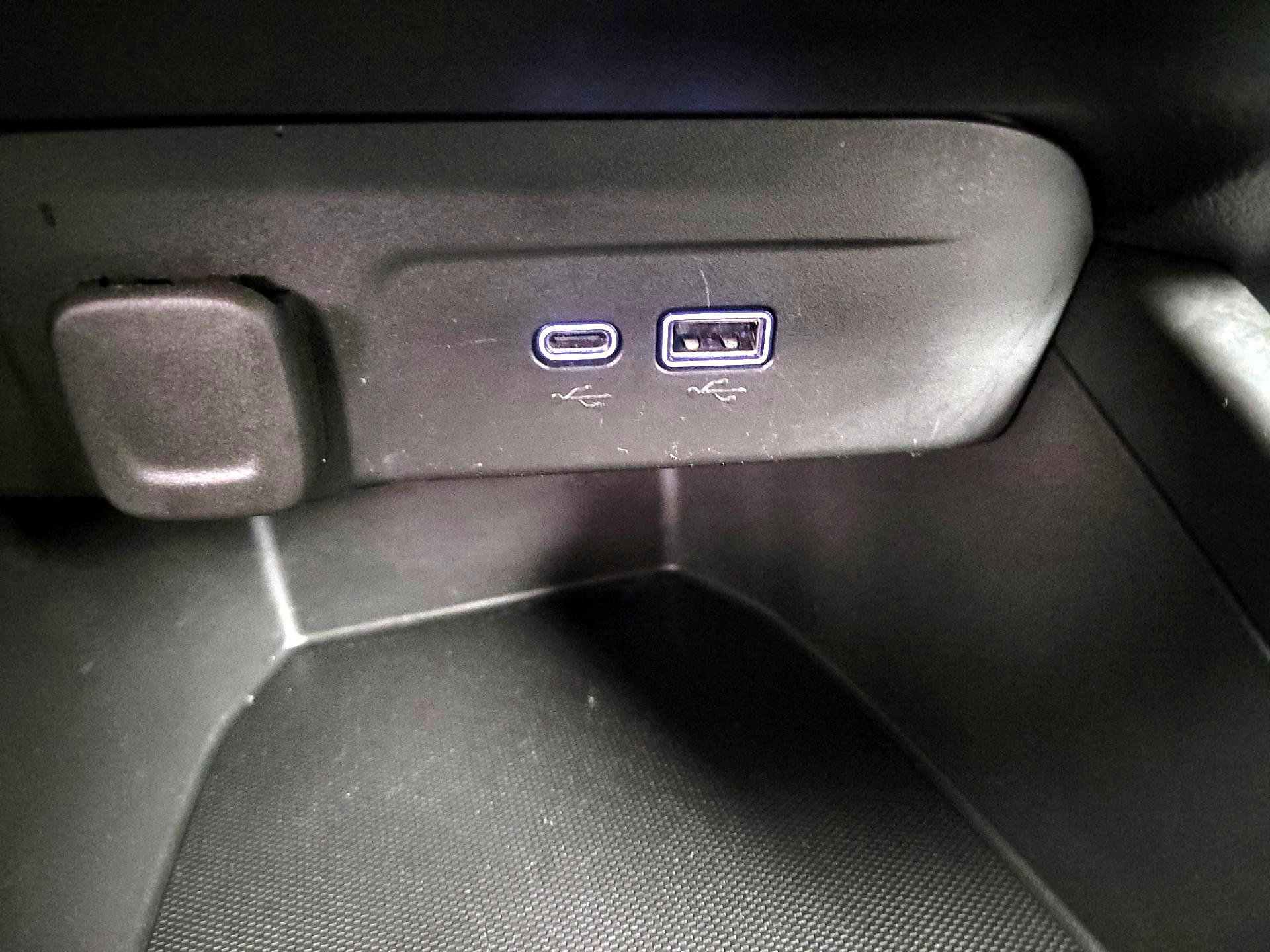 Thumbnail: 2024 Chevrolet Trax - 18