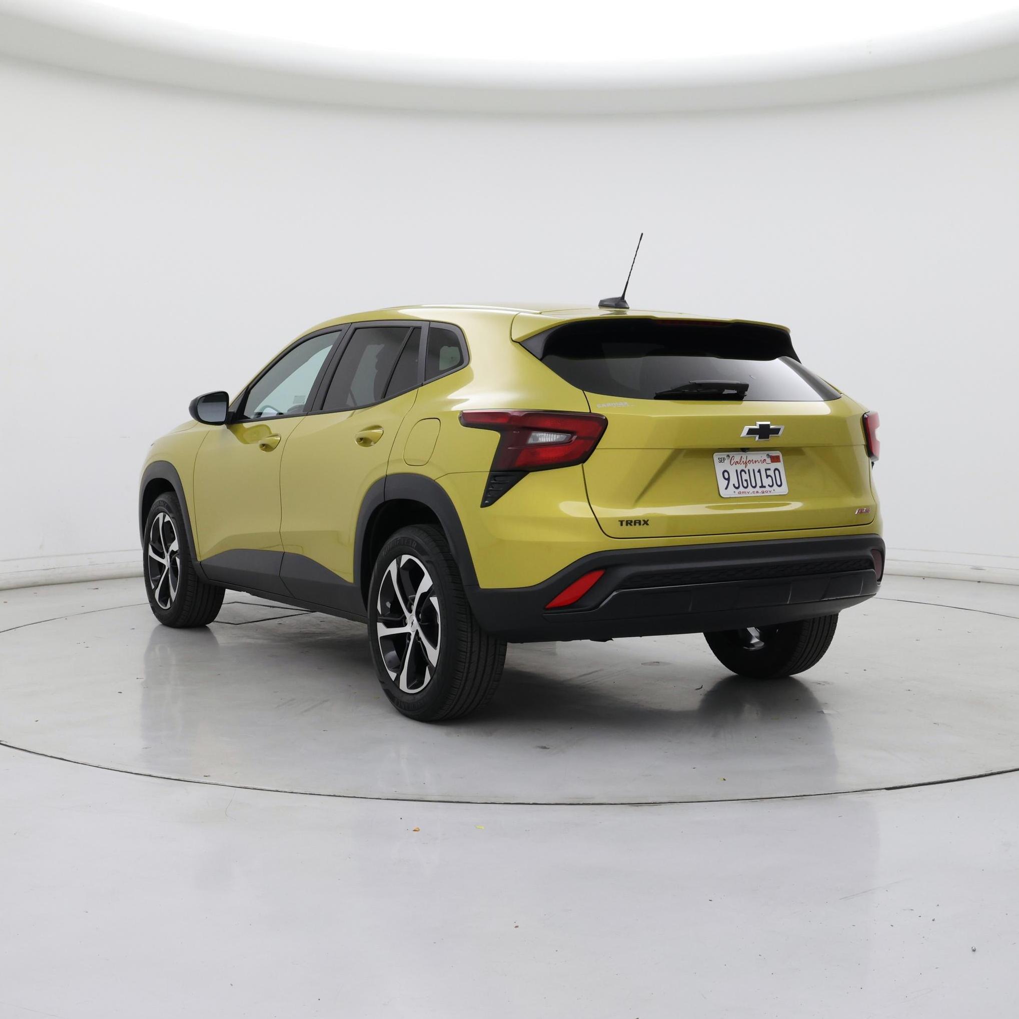 Thumbnail: 2024 Chevrolet Trax - 2