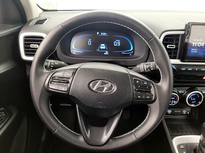Steering Wheel & Instrument Cluster (On)