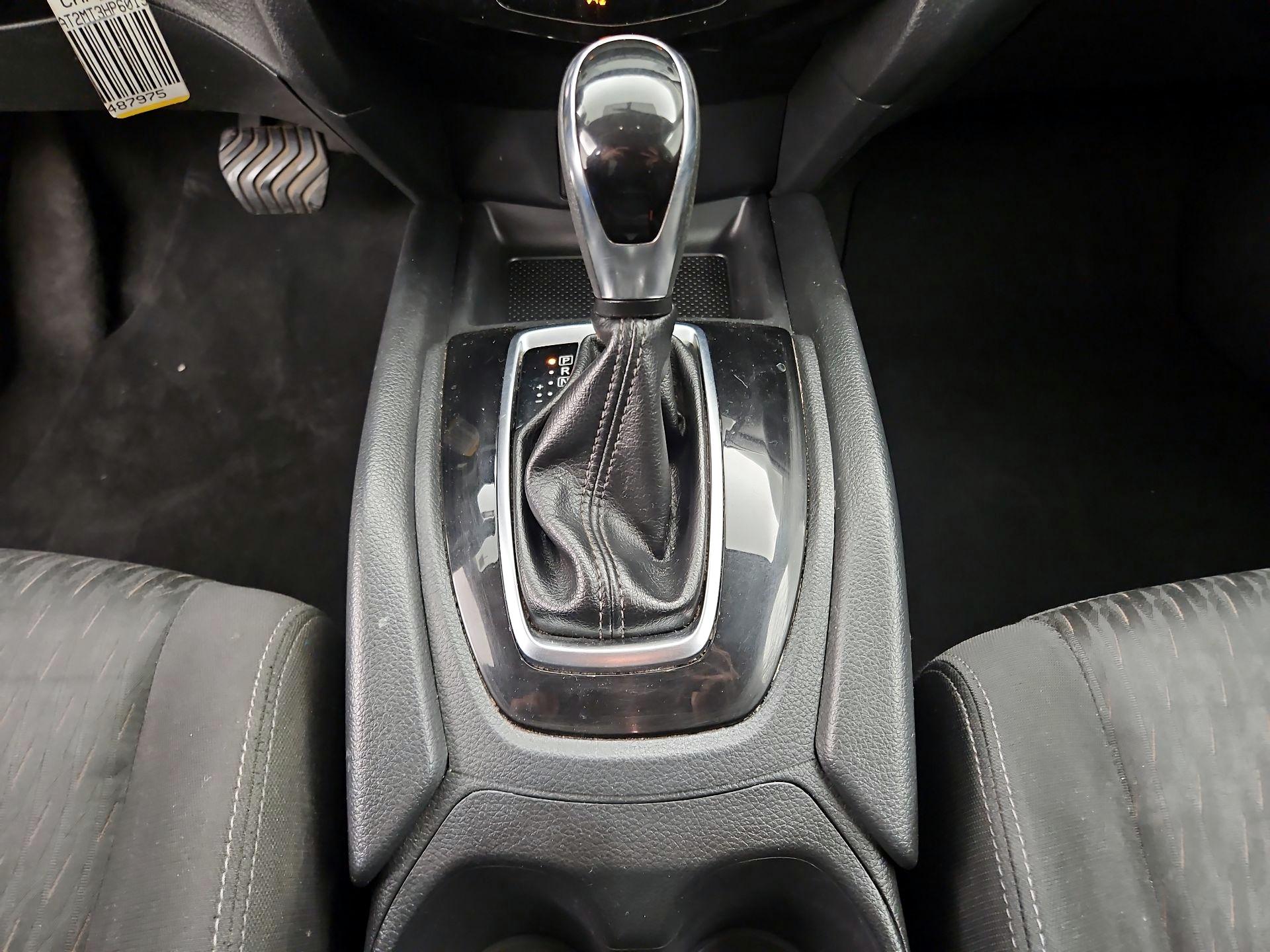 Thumbnail: 2017 Nissan Rogue - 17