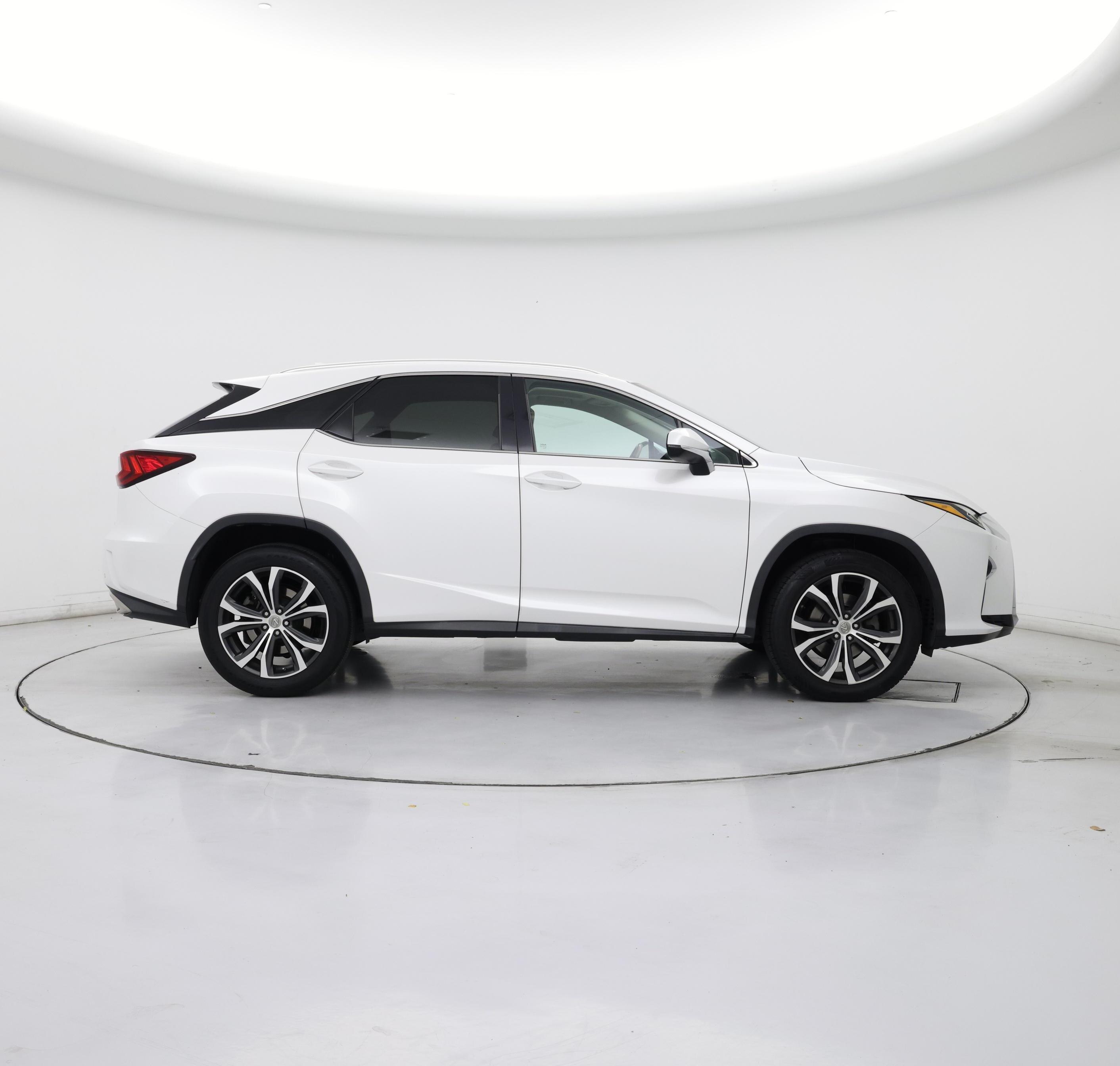 Thumbnail: 2016 Lexus RX - 7