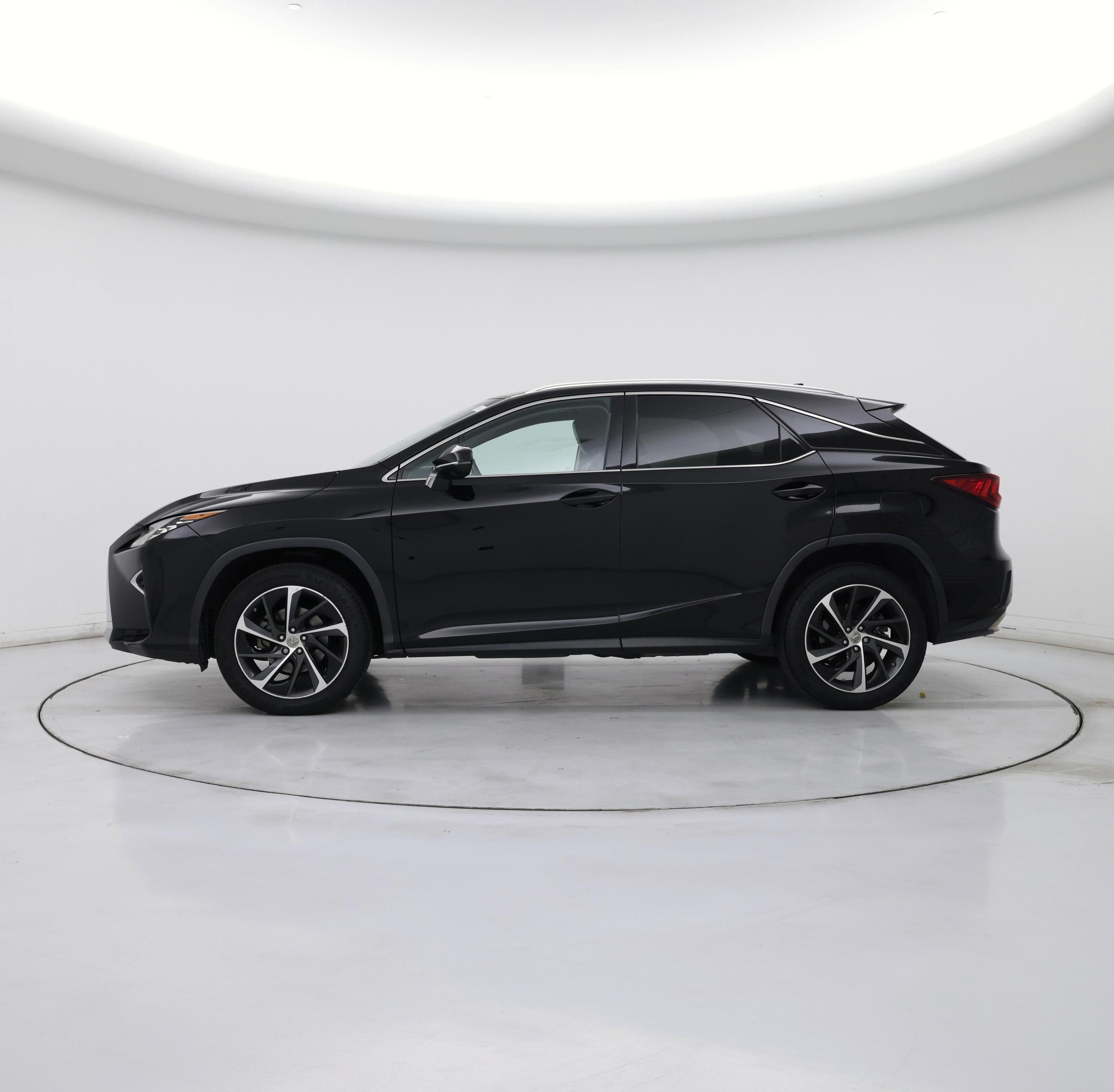 Thumbnail: 2017 Lexus RX - 3
