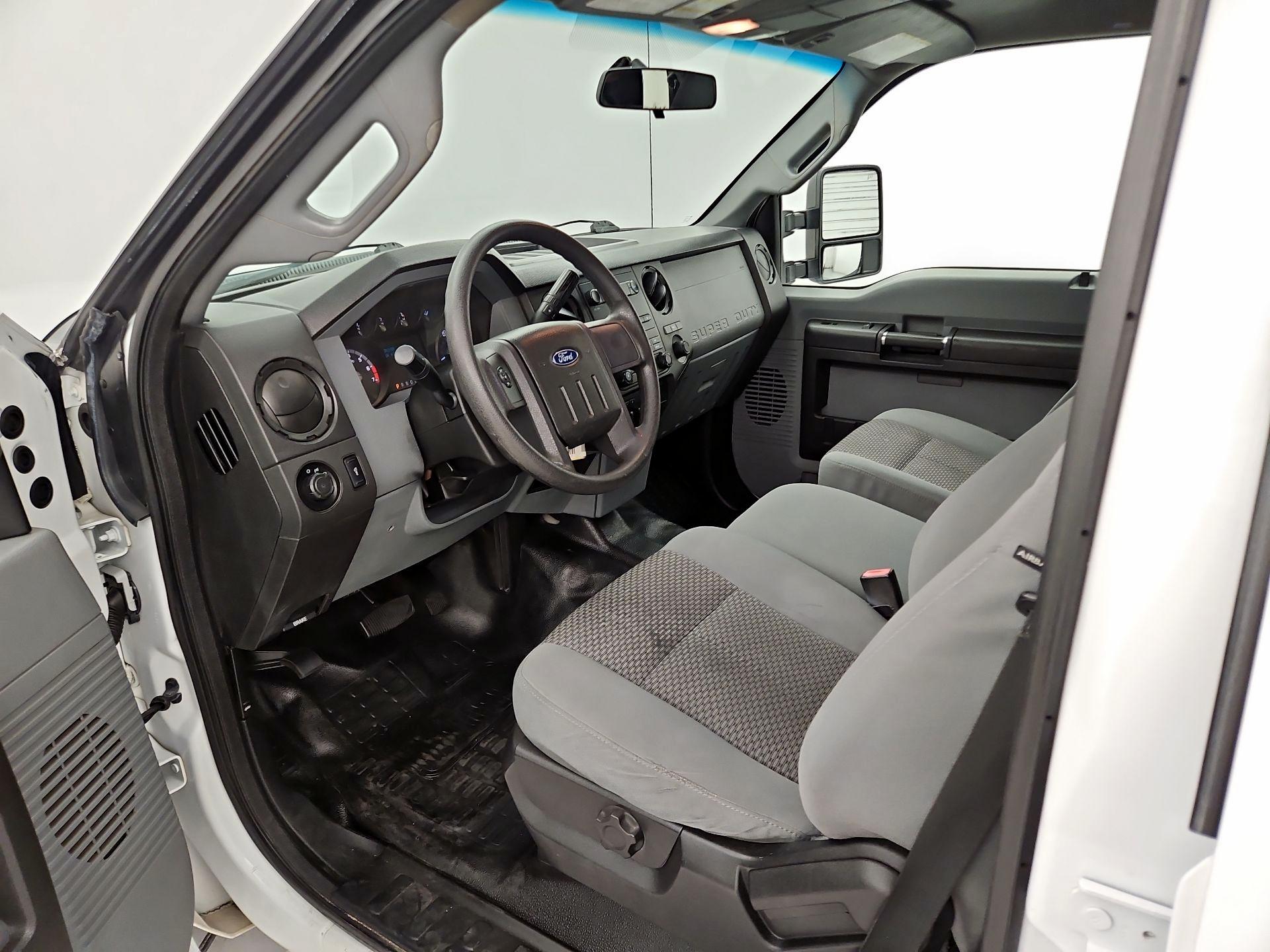 Thumbnail: 2015 Ford F-250 - 11