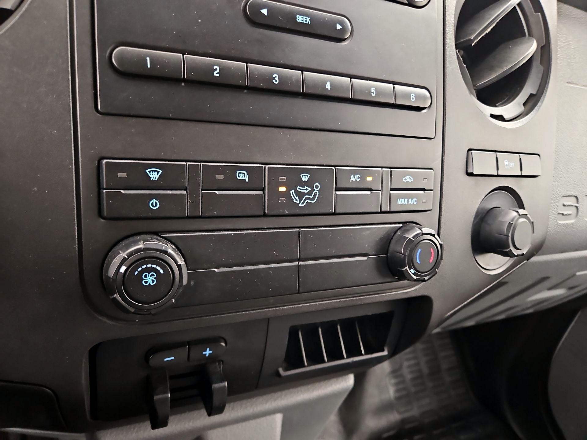 Thumbnail: 2015 Ford F-250 - 15