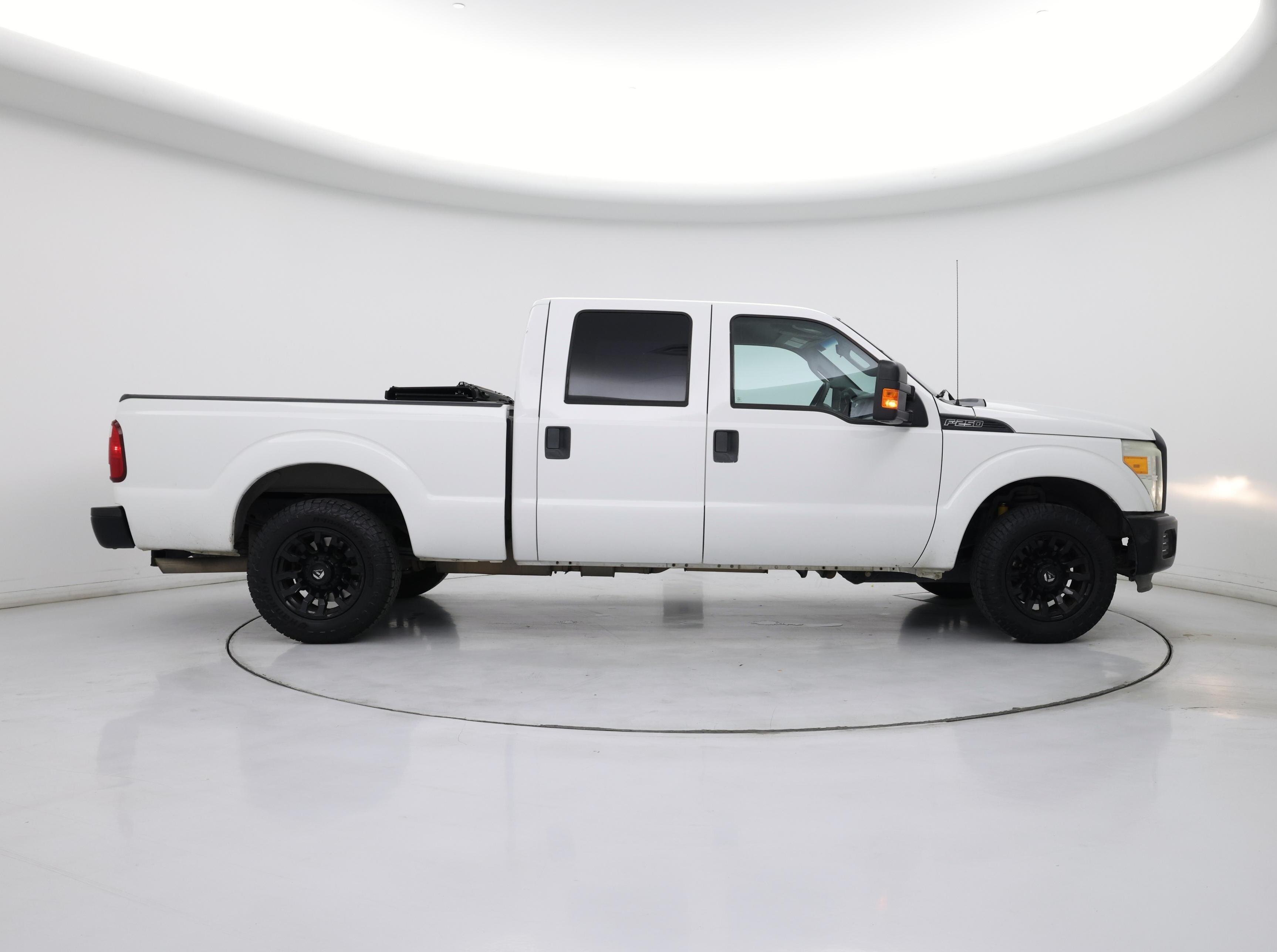 Thumbnail: 2015 Ford F-250 - 7