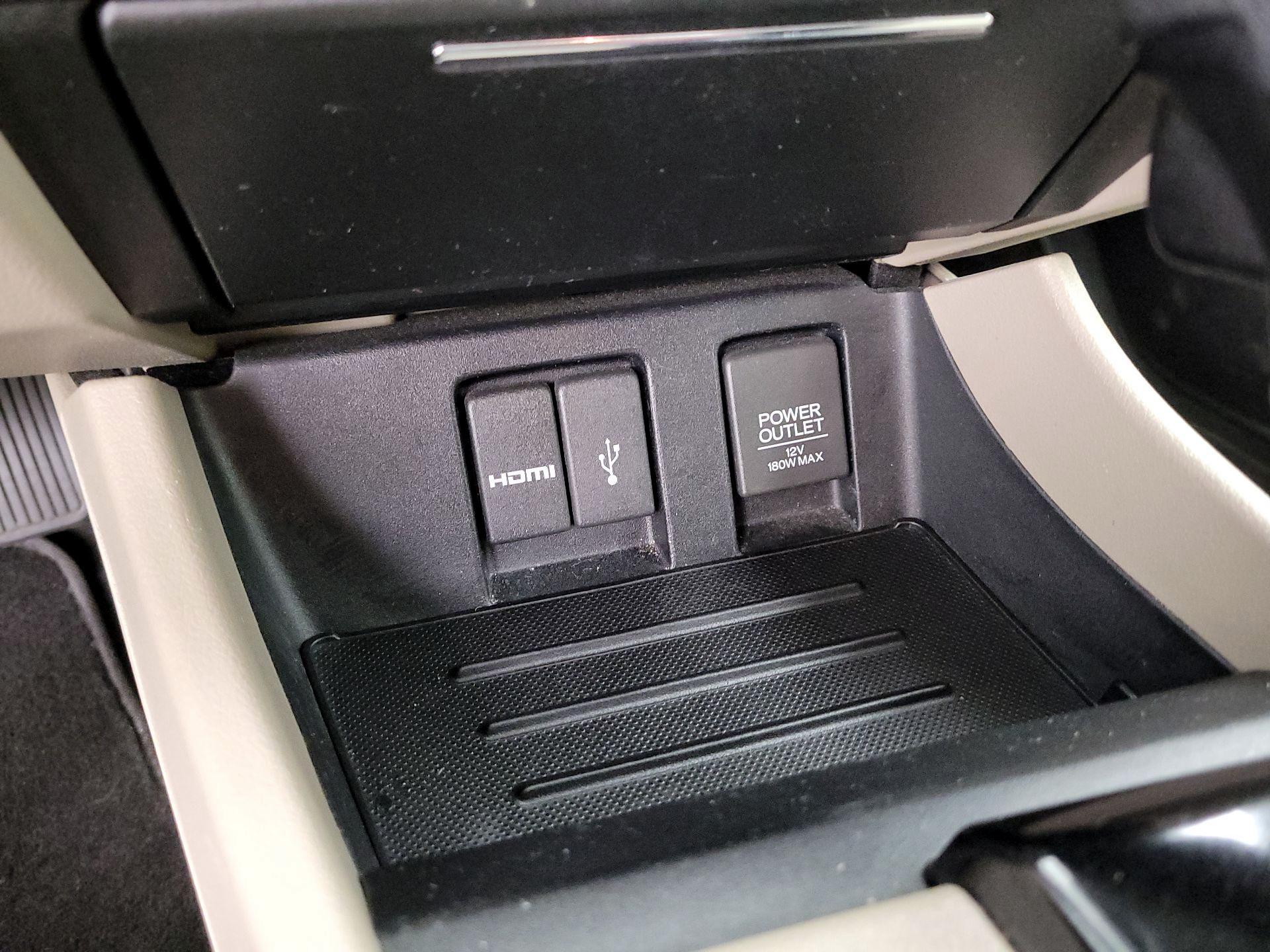 Thumbnail: 2015 Honda Civic - 18