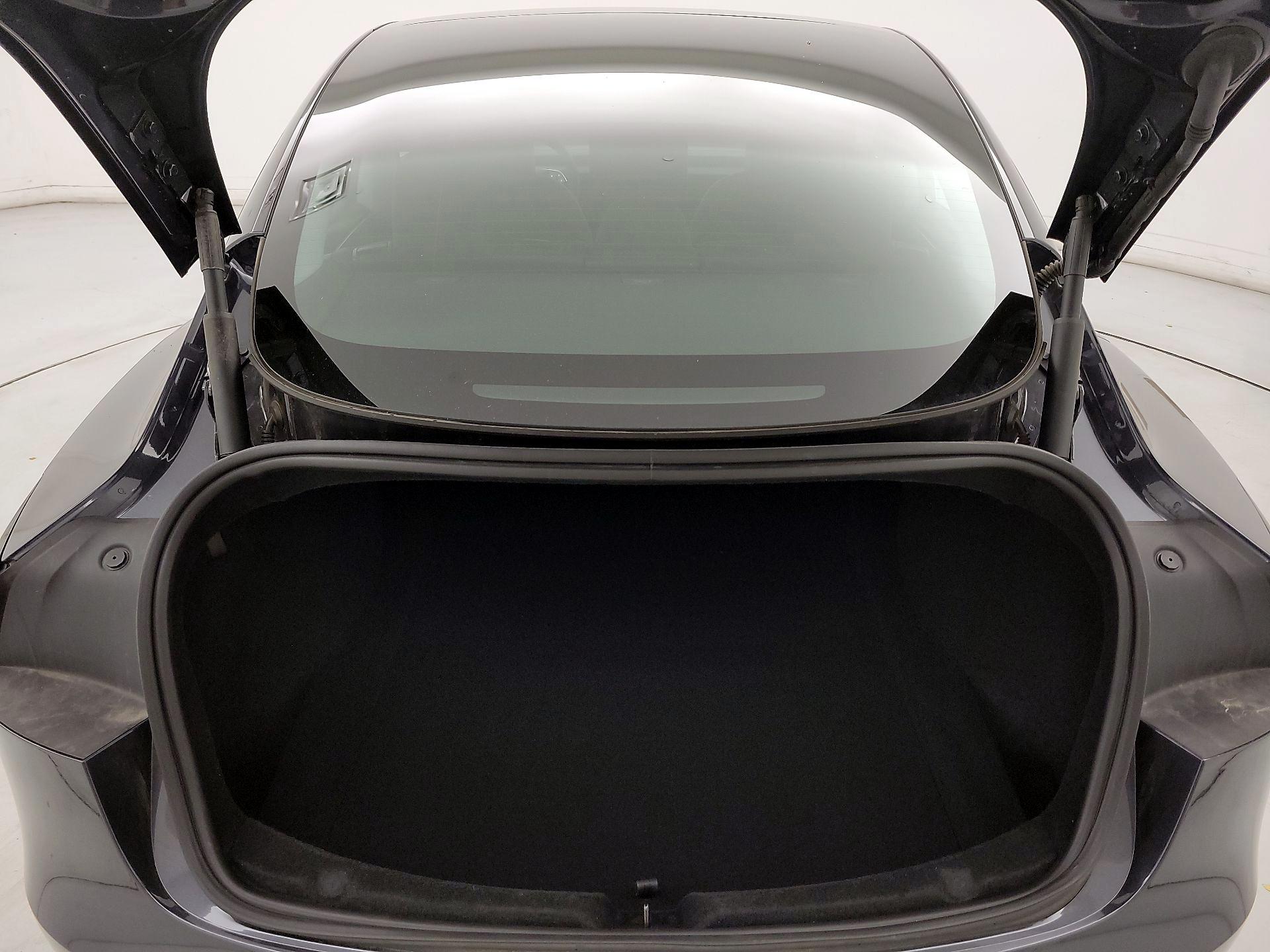 Thumbnail: 2025 Tesla Model 3 - 20