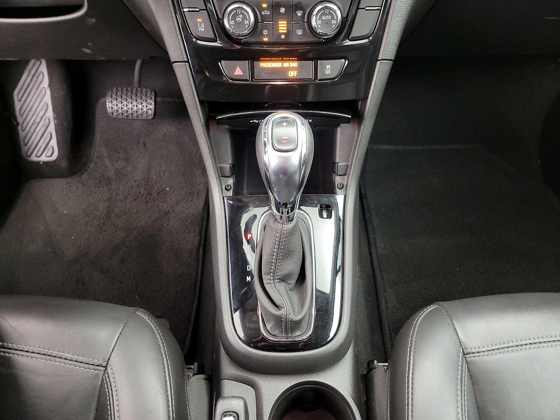 Thumbnail: 2019 Buick Encore - 17