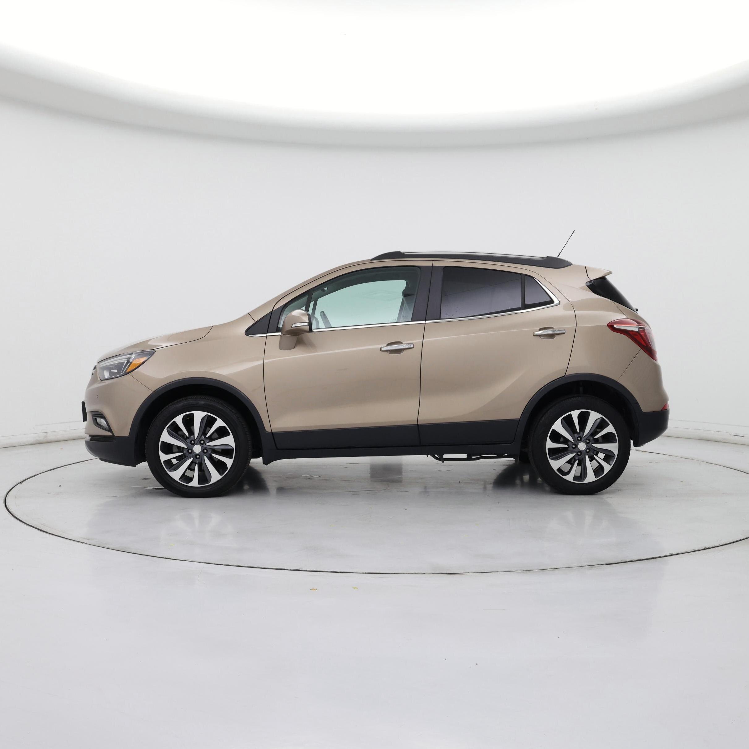 Thumbnail: 2019 Buick Encore - 3