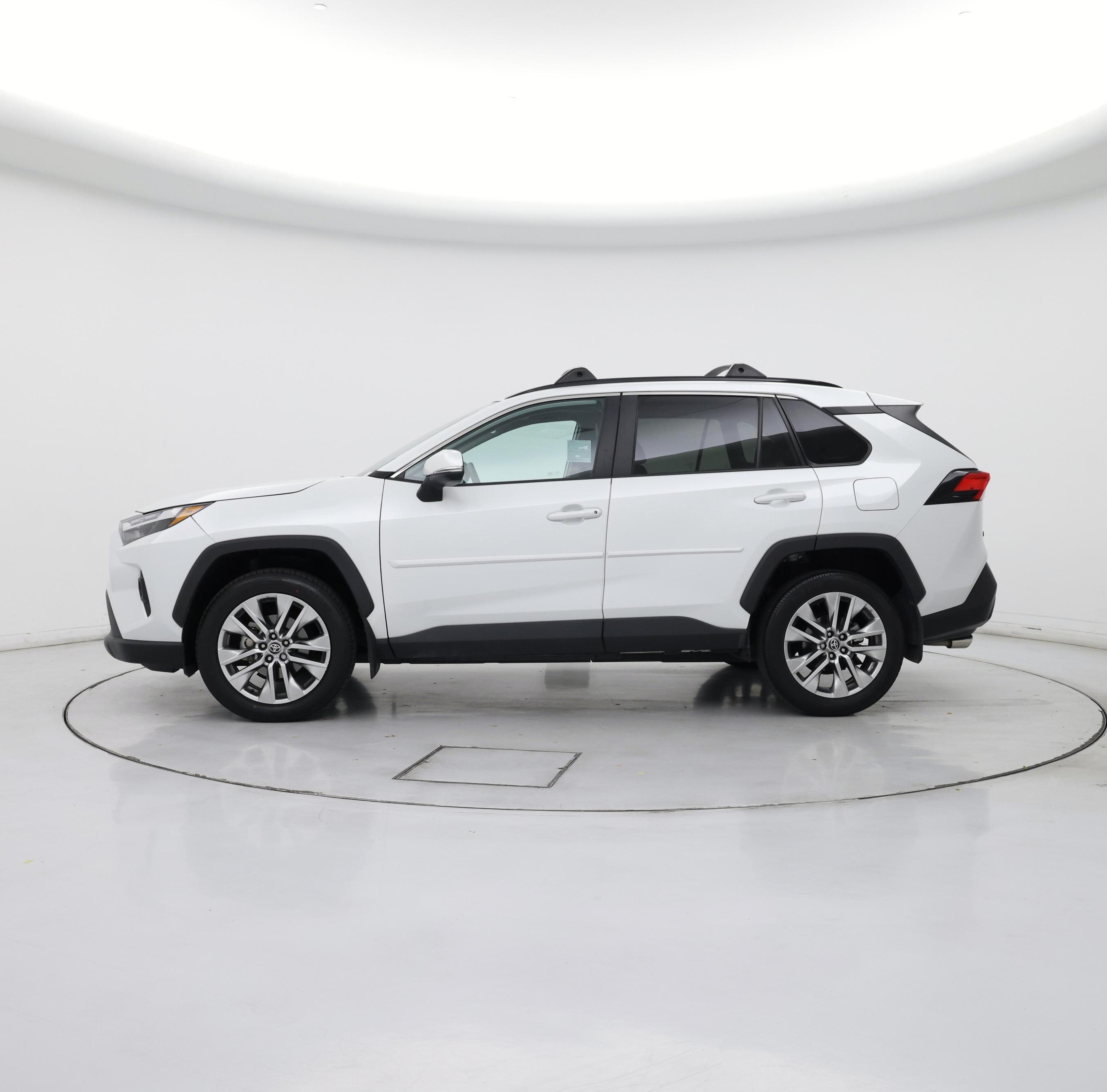 Thumbnail: 2023 Toyota RAV4 - 3