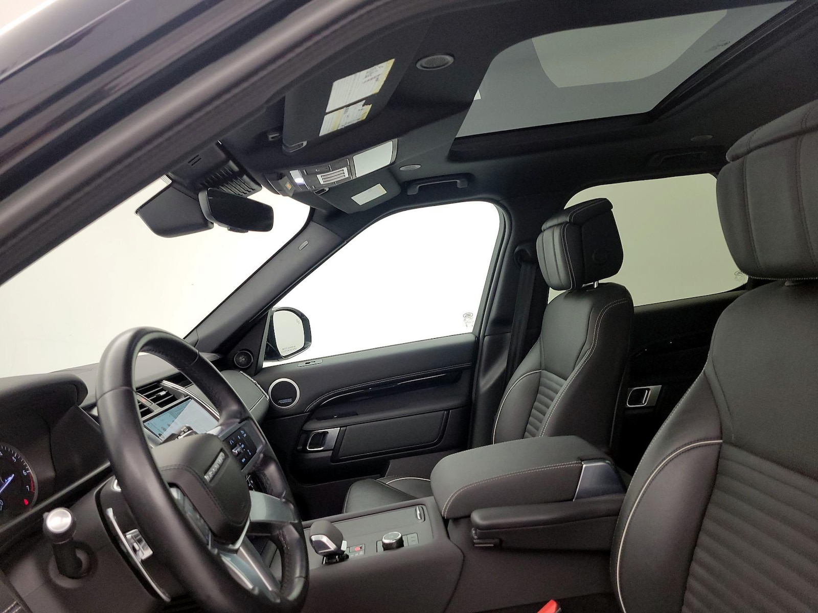 2023 Land Rover Discovery HSE R Dynamic - Photo 21