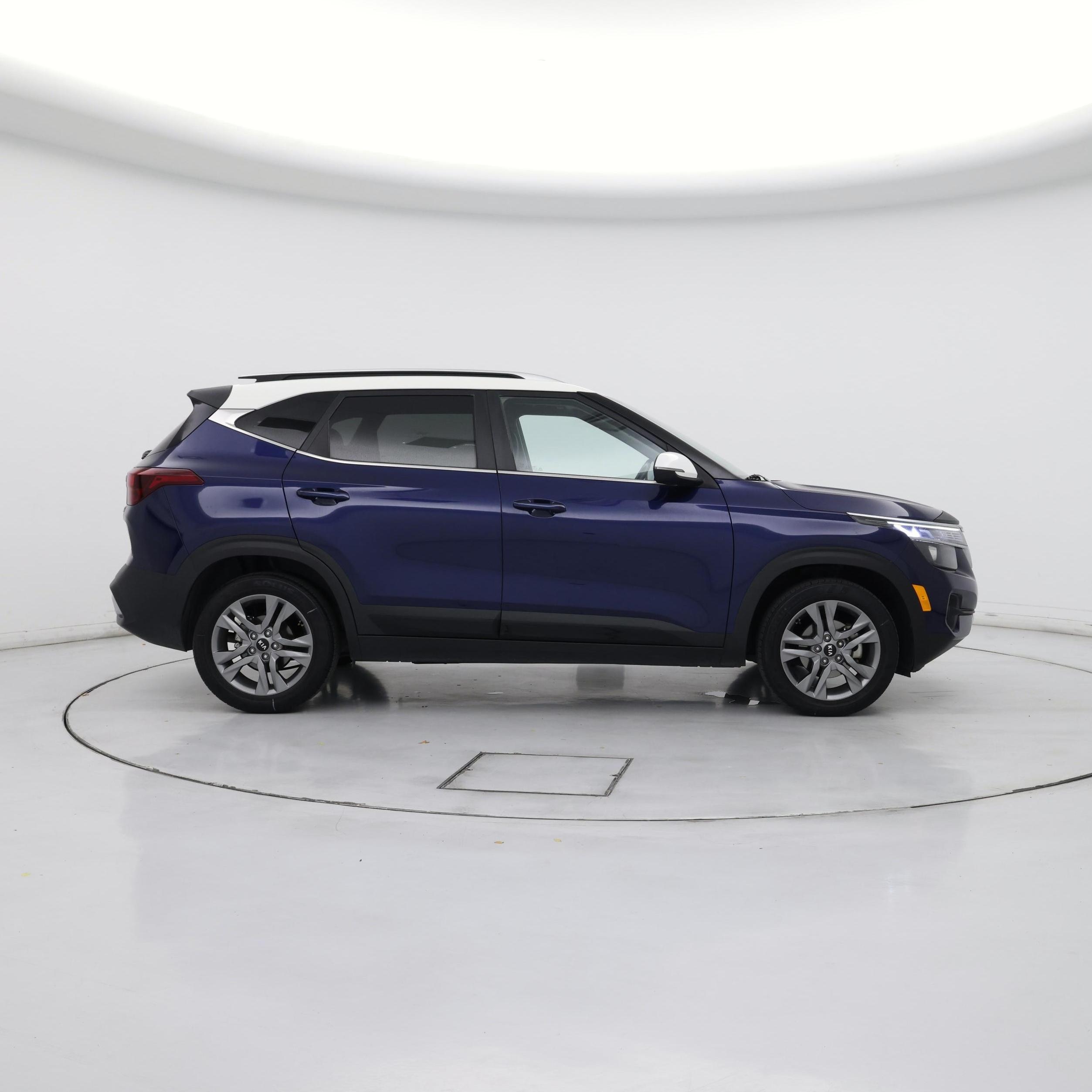 Thumbnail: 2021 Kia Seltos - 7