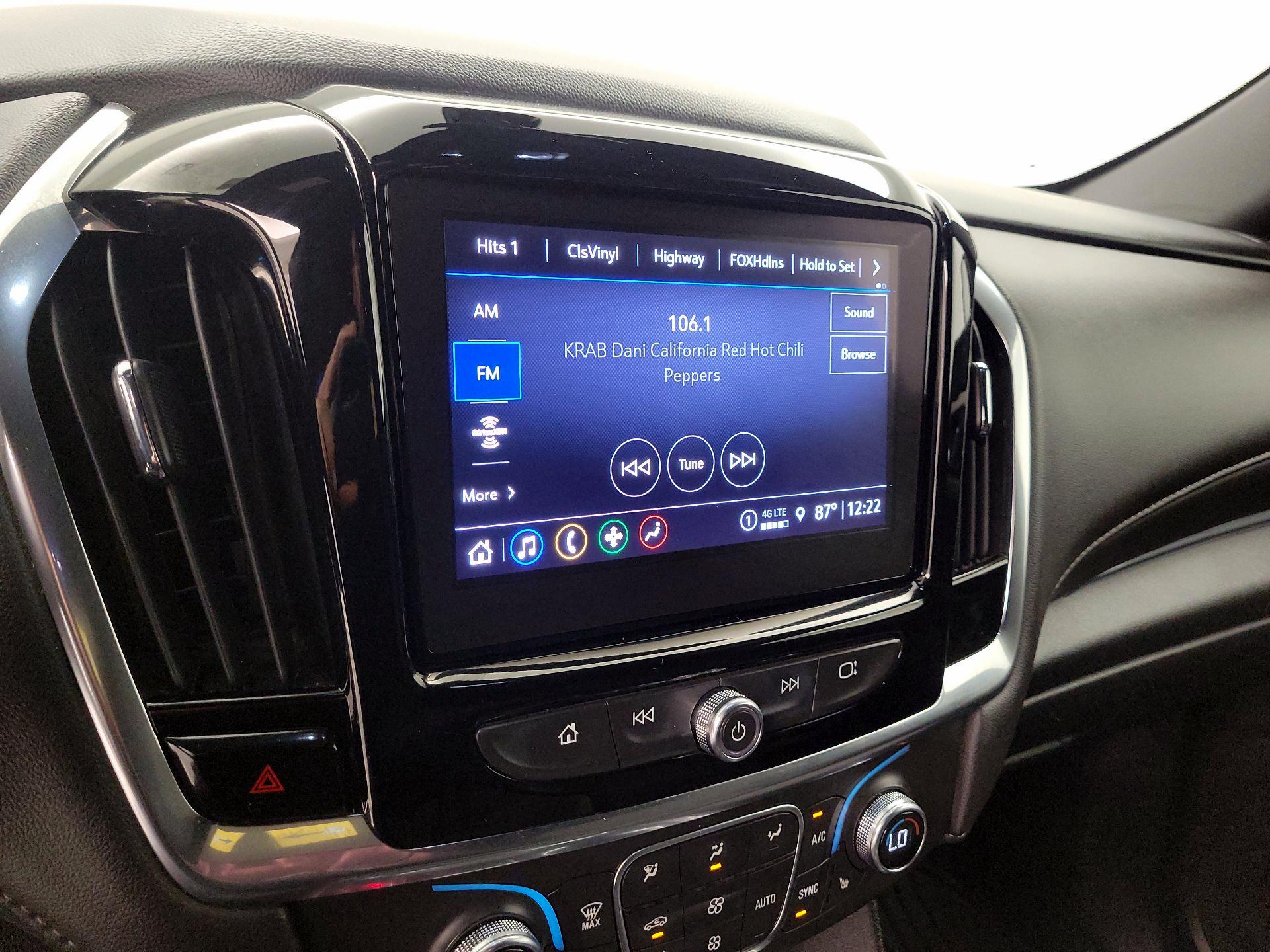 Thumbnail: 2023 Chevrolet Traverse - 15