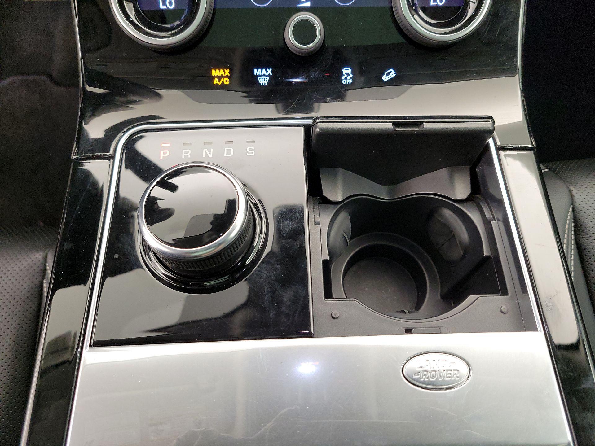 Thumbnail: 2018 Land Rover Range Rover Velar - 18