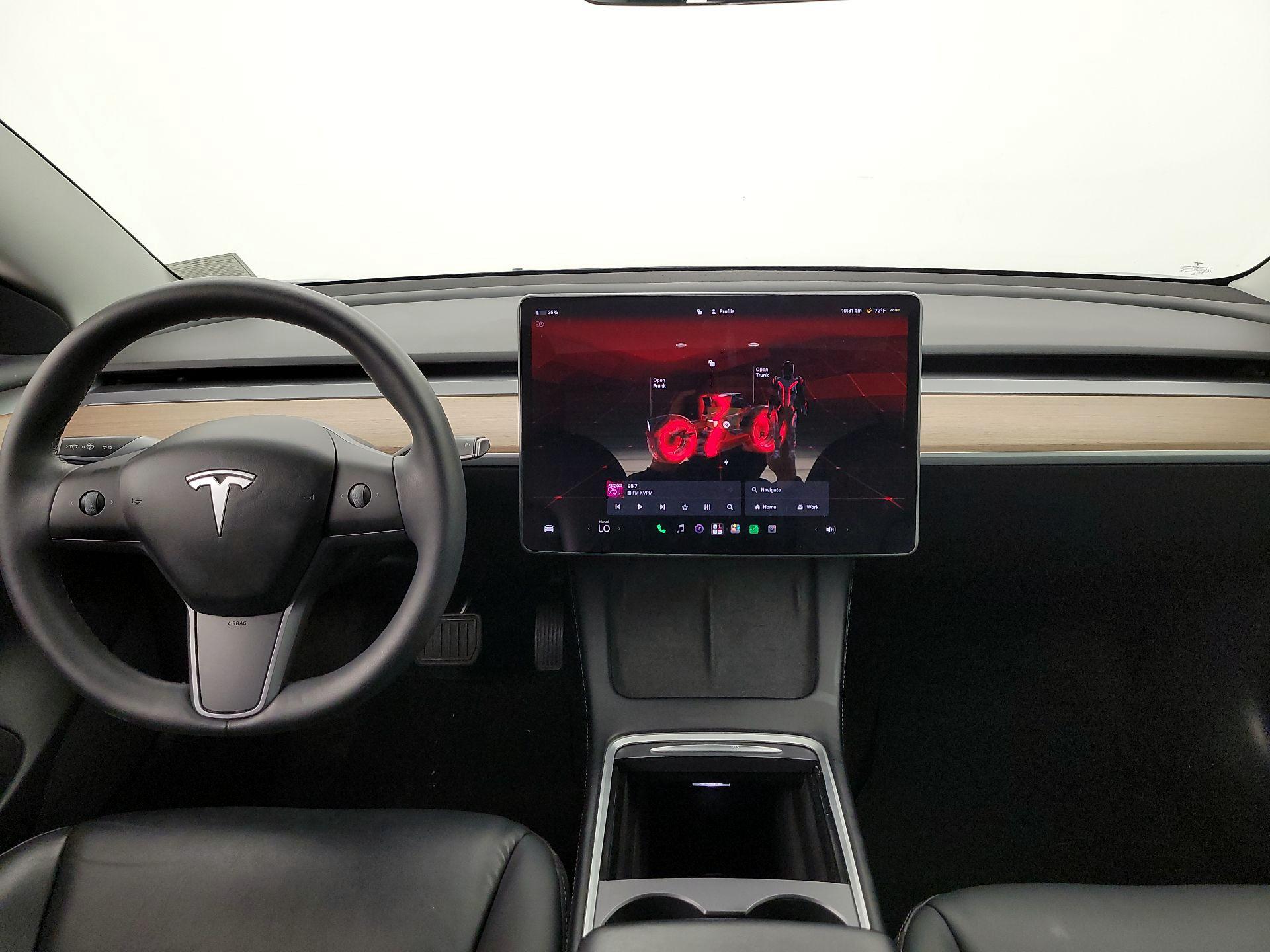 Thumbnail: 2022 Tesla Model 3 - 9