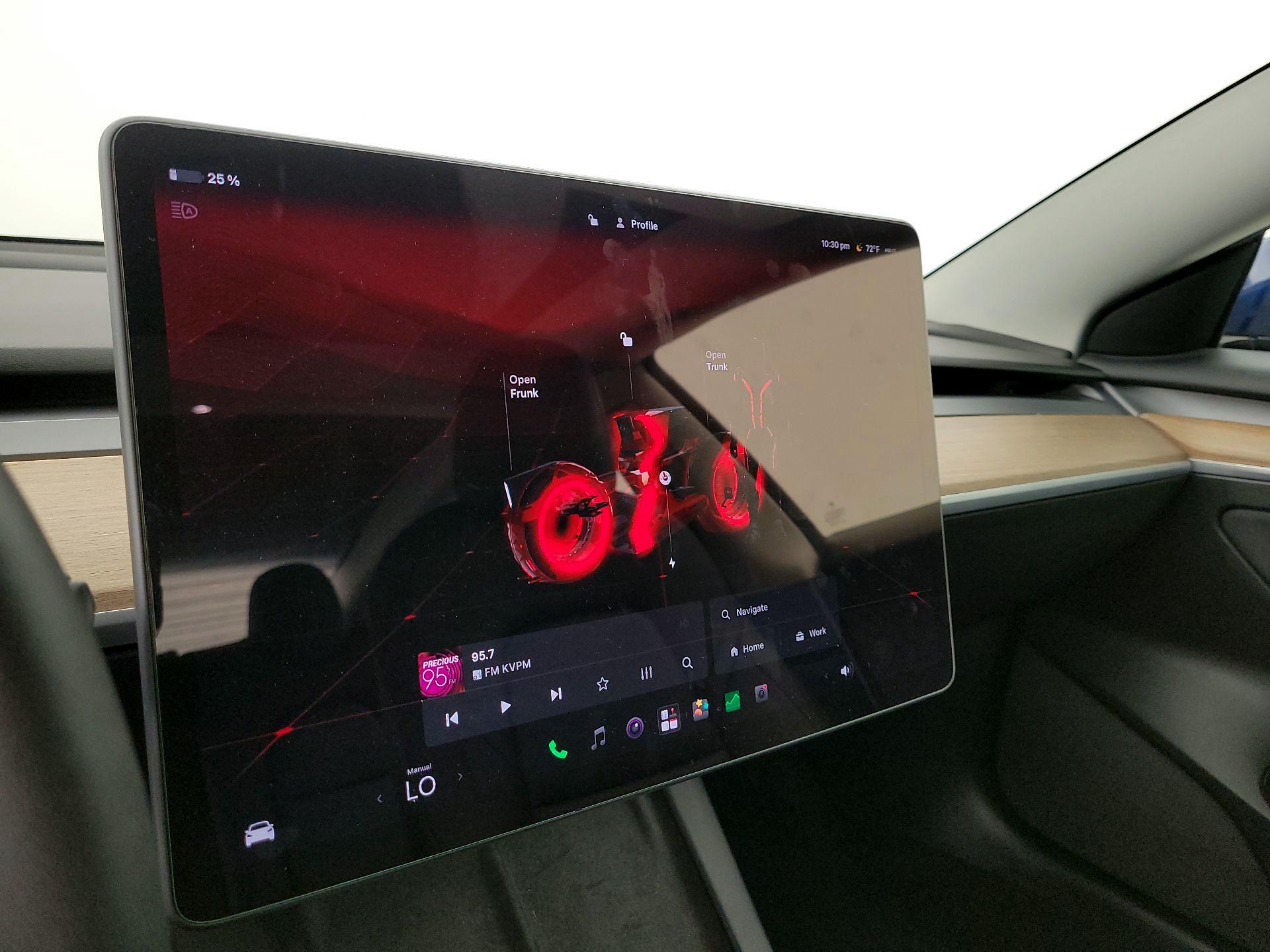 Thumbnail: 2022 Tesla Model 3 - 13