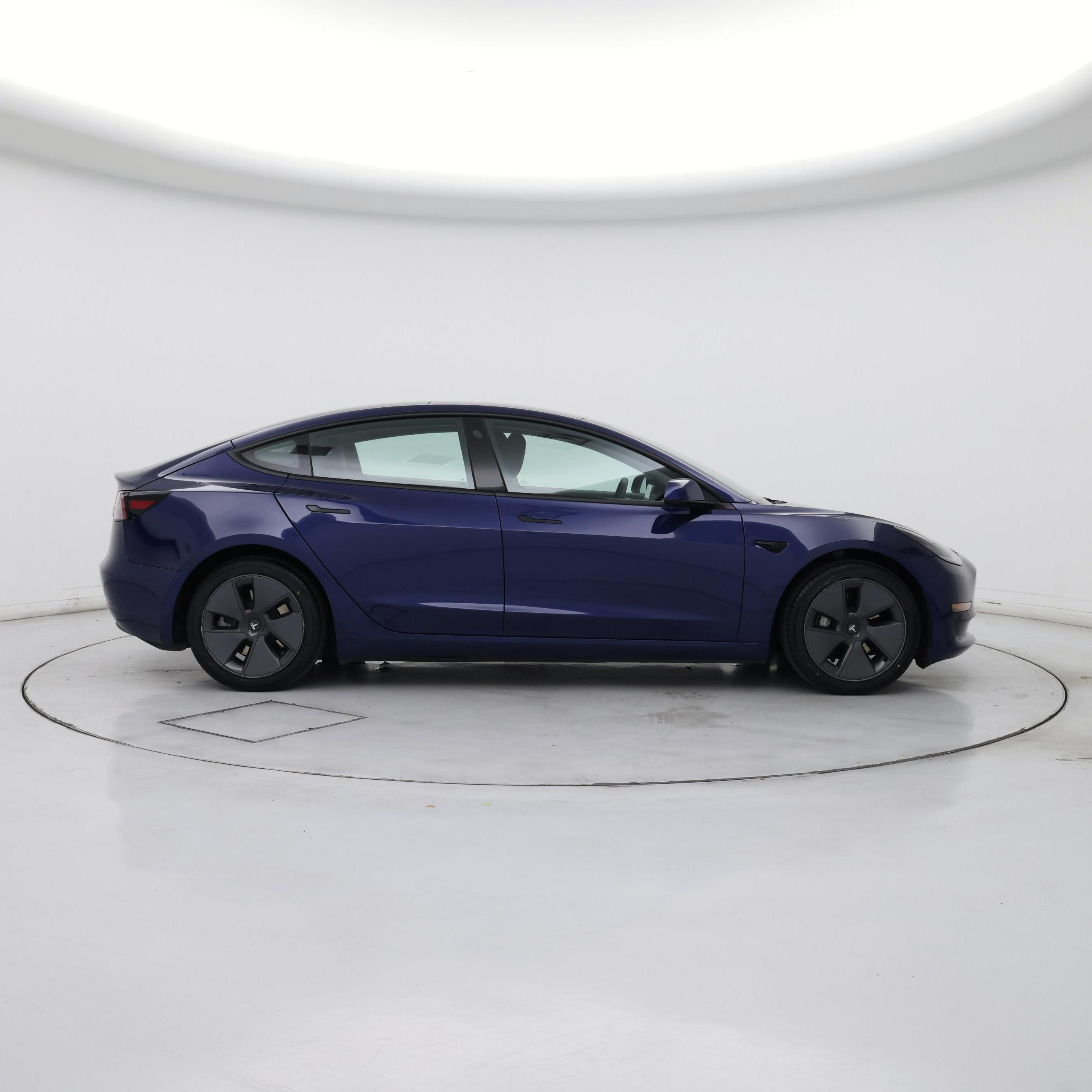 Thumbnail: 2022 Tesla Model 3 - 7