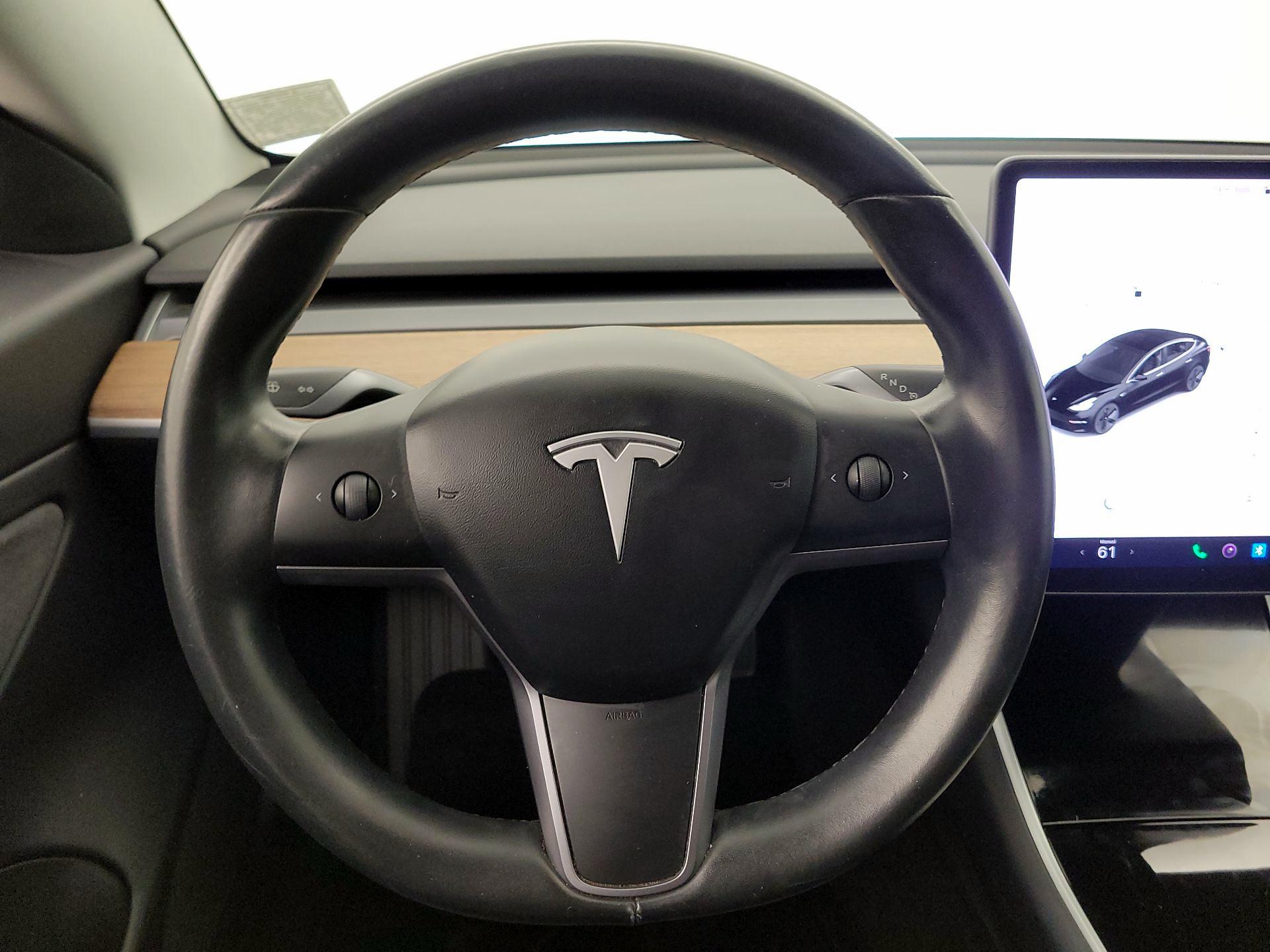 Thumbnail: 2019 Tesla Model 3 - 10