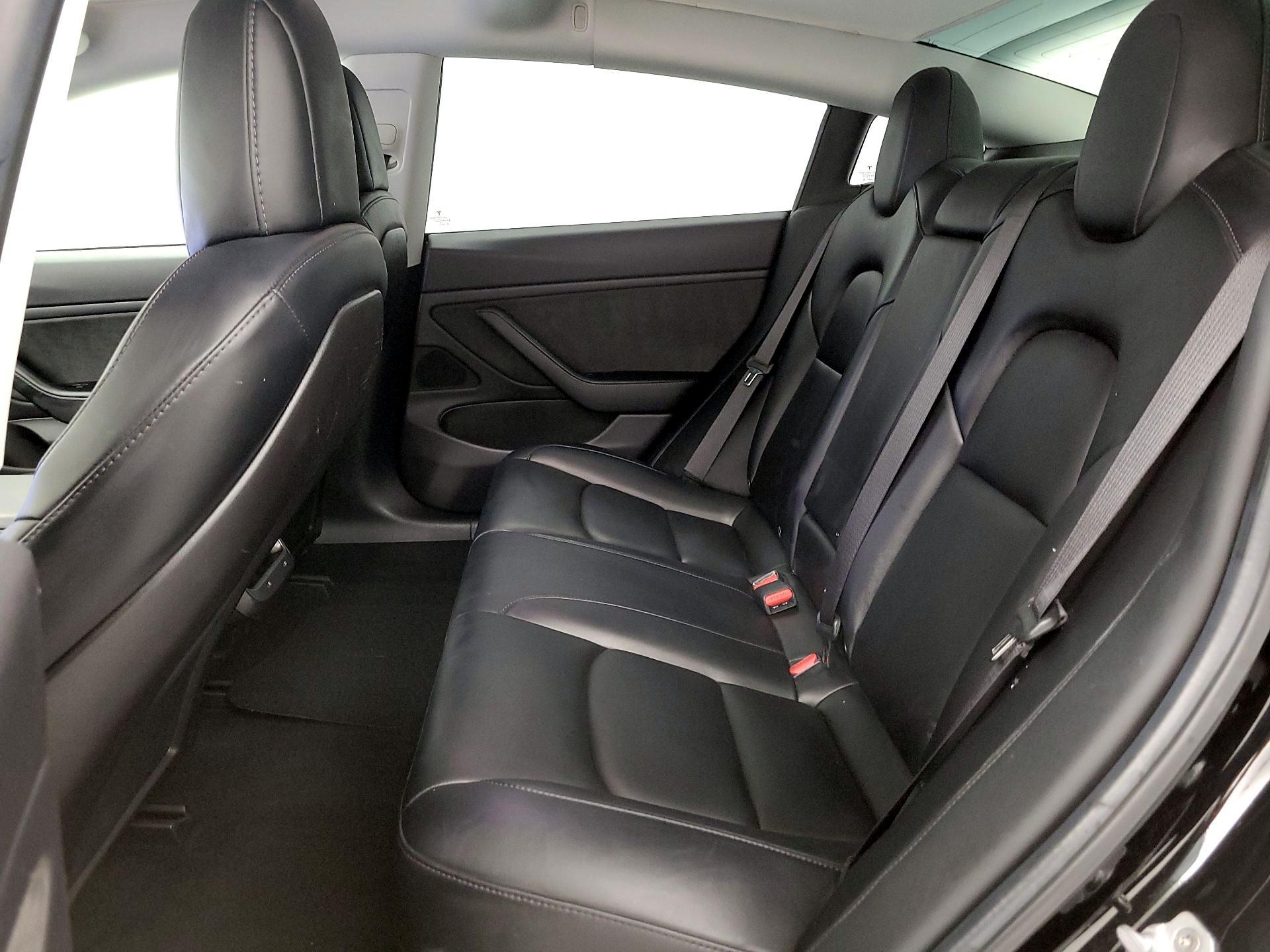 Thumbnail: 2019 Tesla Model 3 - 18
