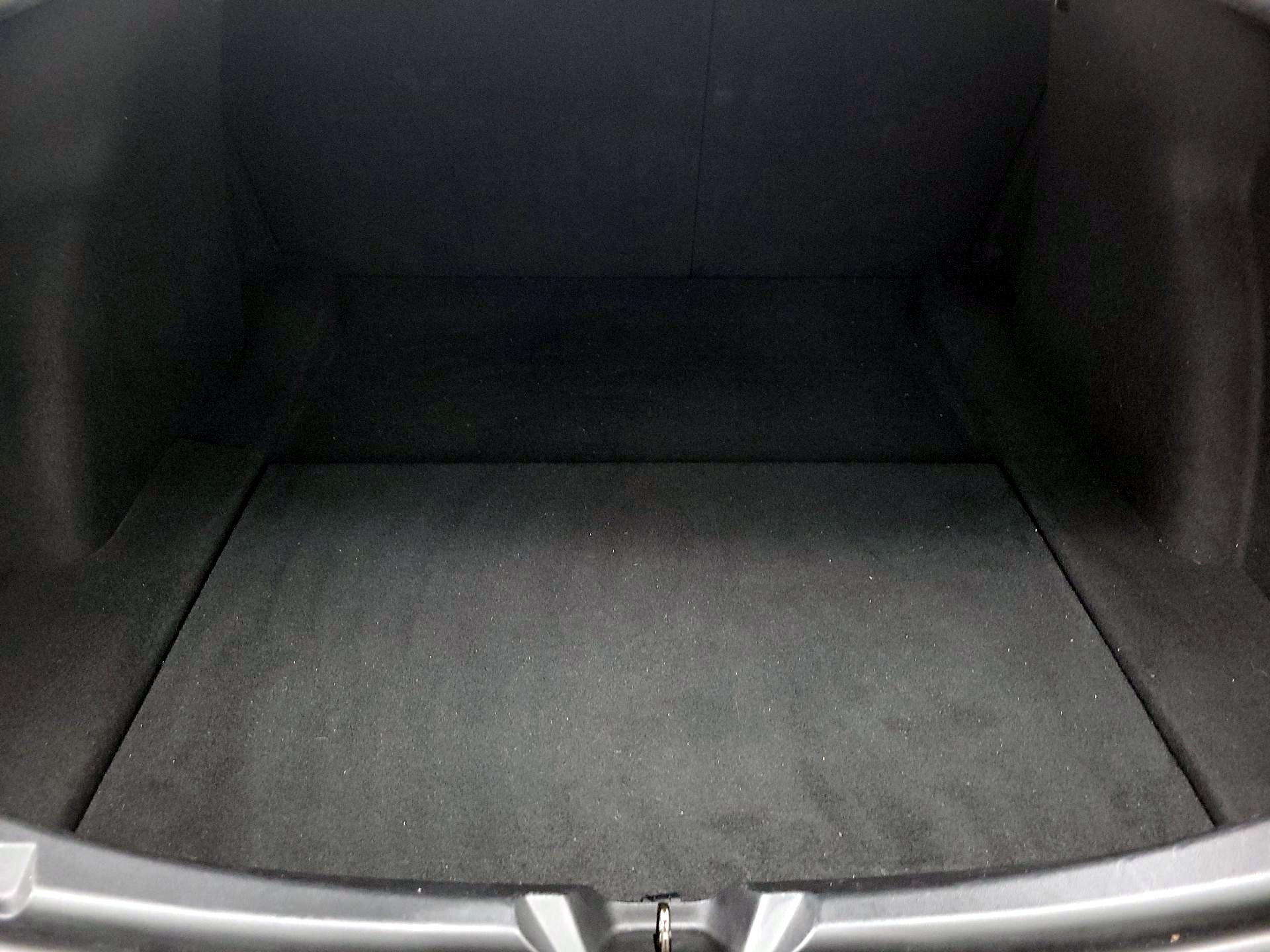 Thumbnail: 2019 Tesla Model 3 - 19