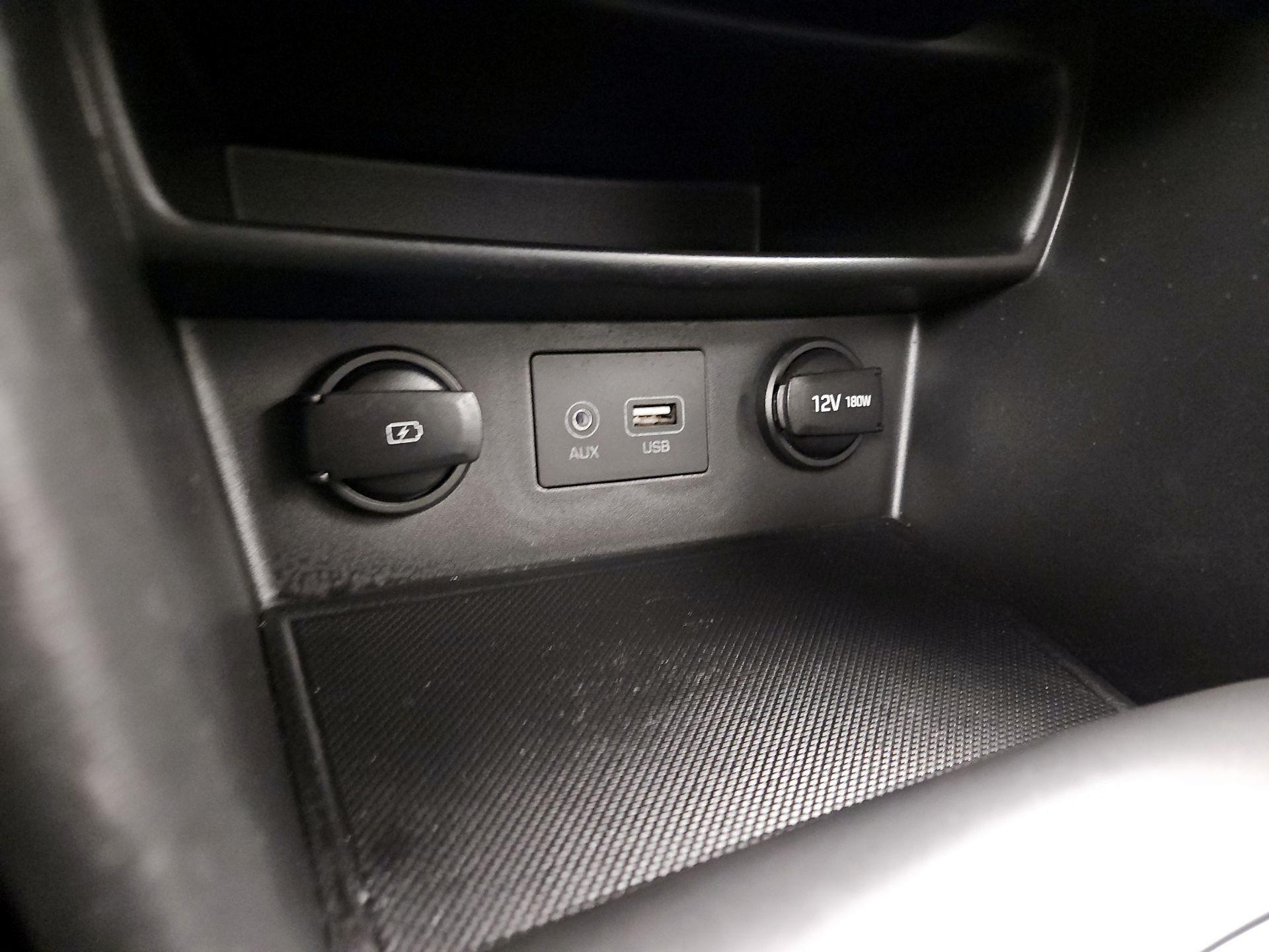 Thumbnail: 2021 Hyundai Kona - 18