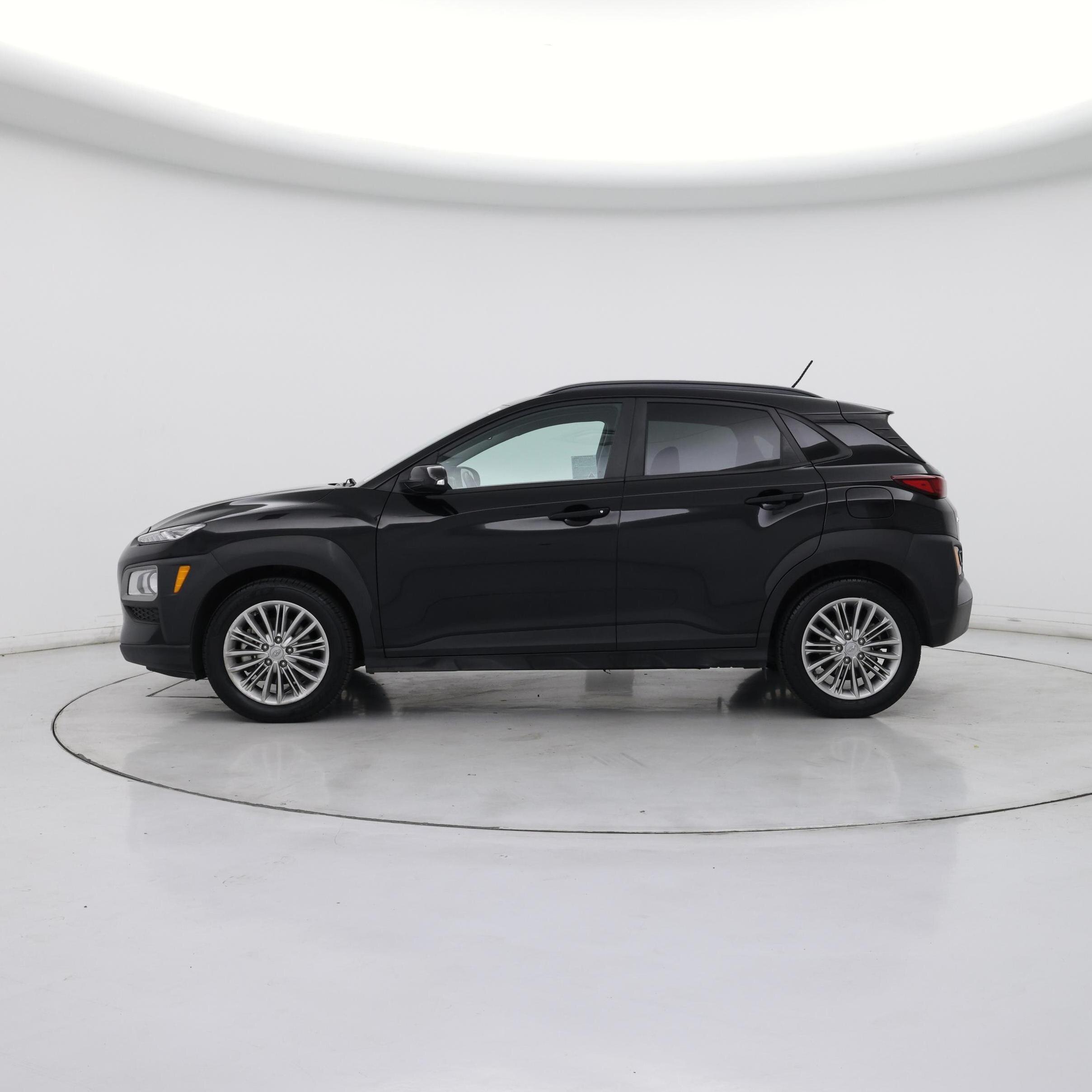 Thumbnail: 2021 Hyundai Kona - 3