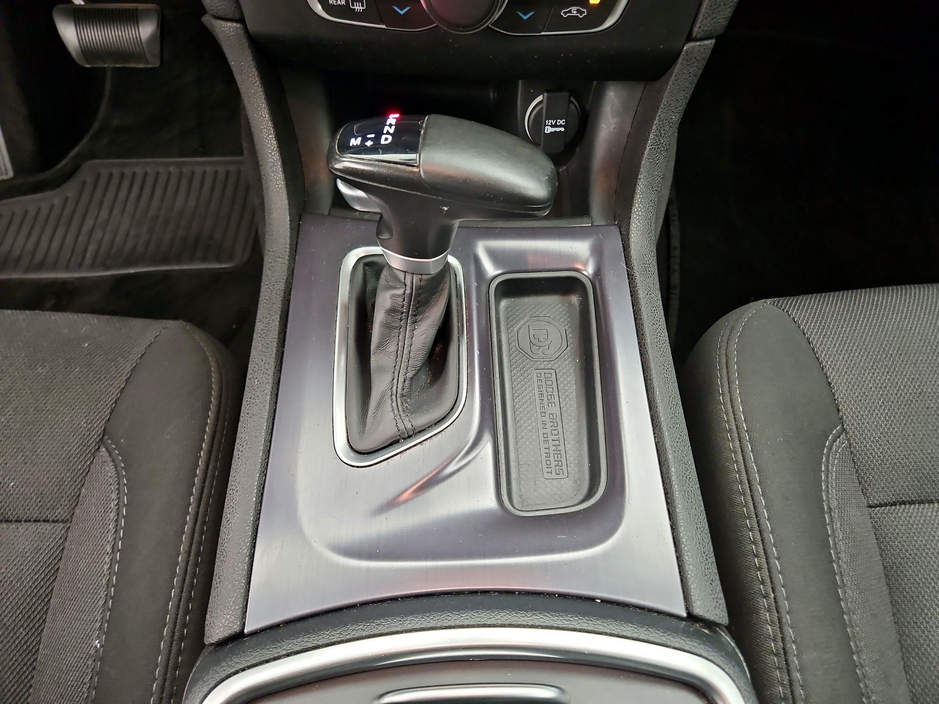 Thumbnail: 2016 Dodge Charger - 16