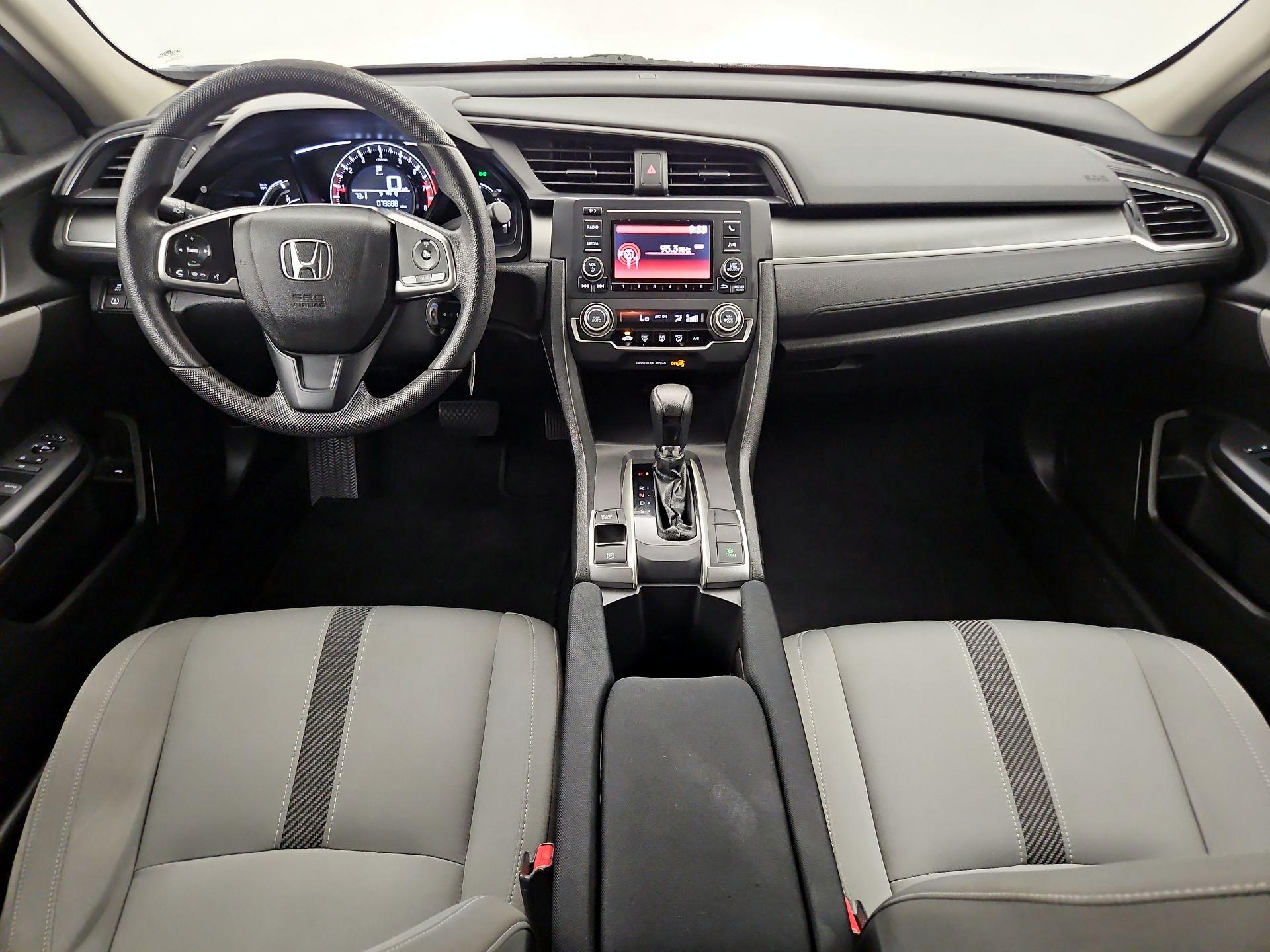 Thumbnail: 2017 Honda Civic - 9