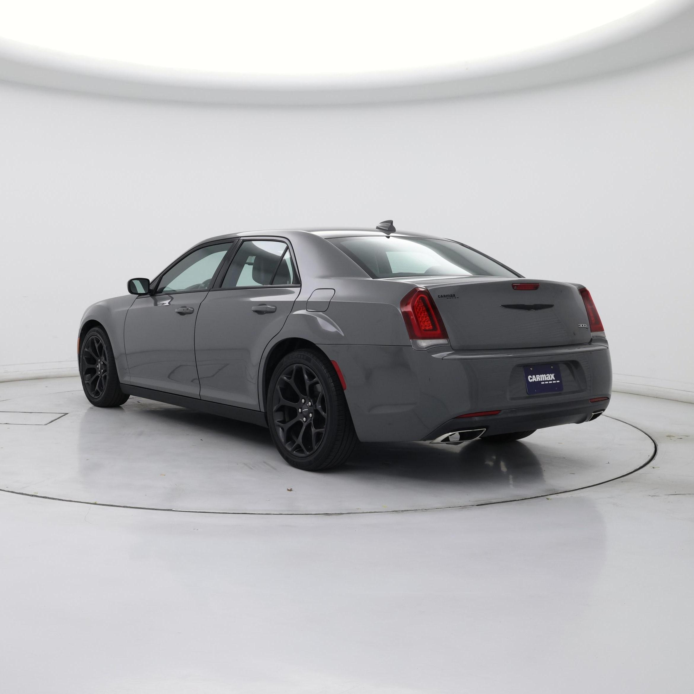 Thumbnail: 2019 Chrysler 300 - 2