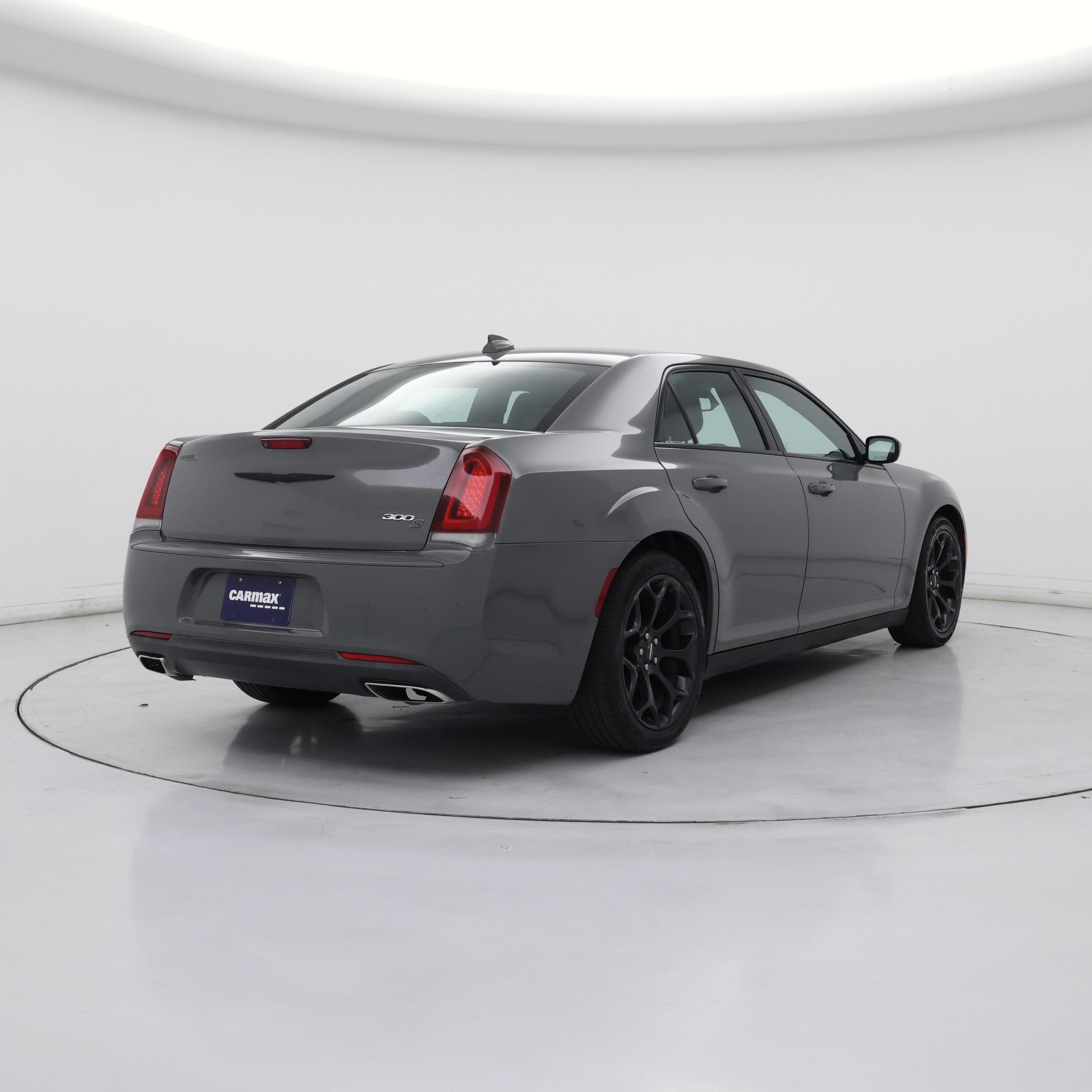 Thumbnail: 2019 Chrysler 300 - 8