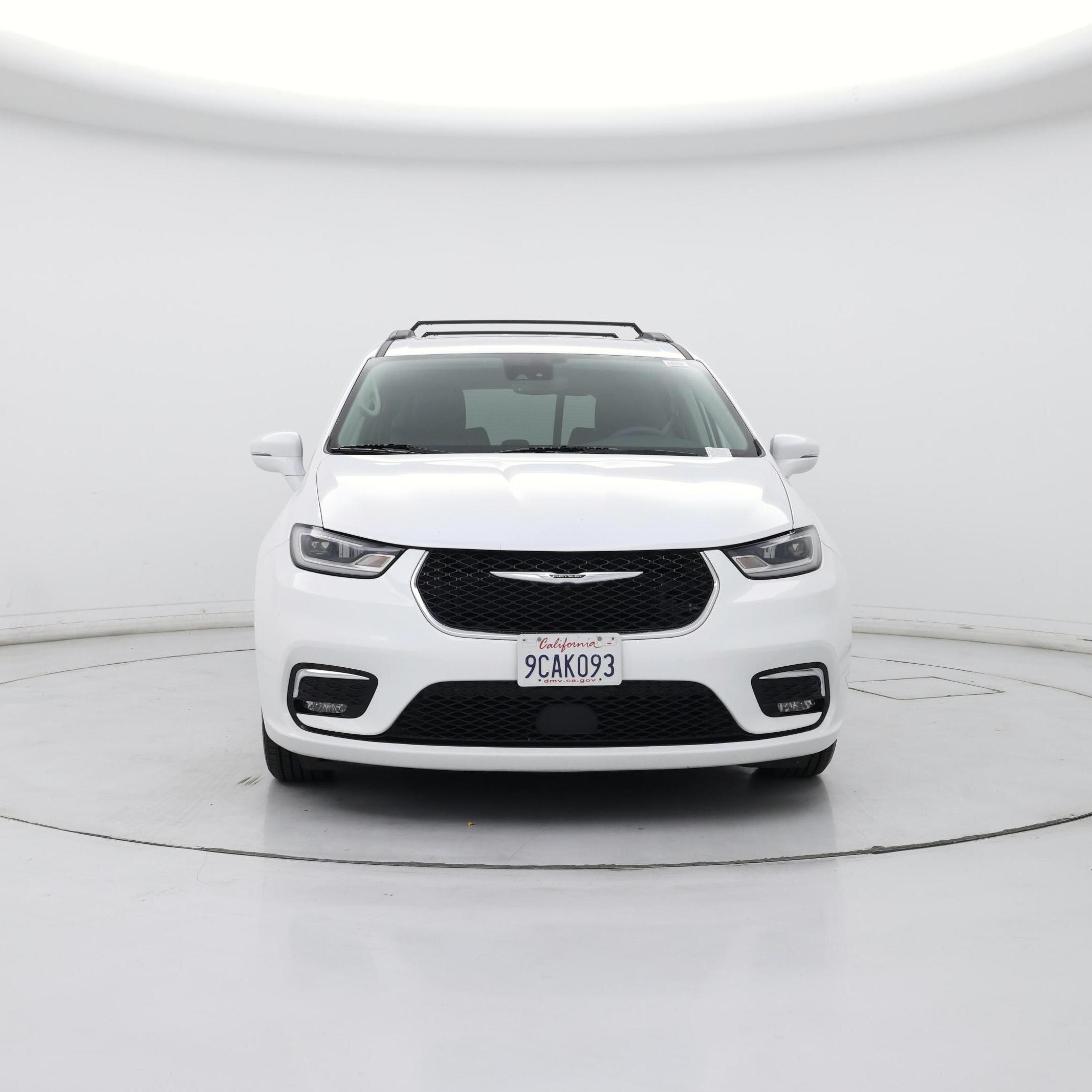 Thumbnail: 2022 Chrysler Pacifica - 5